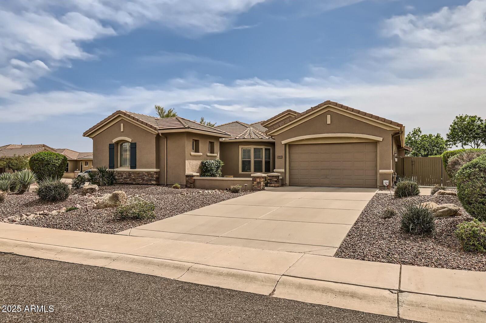 4903 W Faull Drive Property Photo