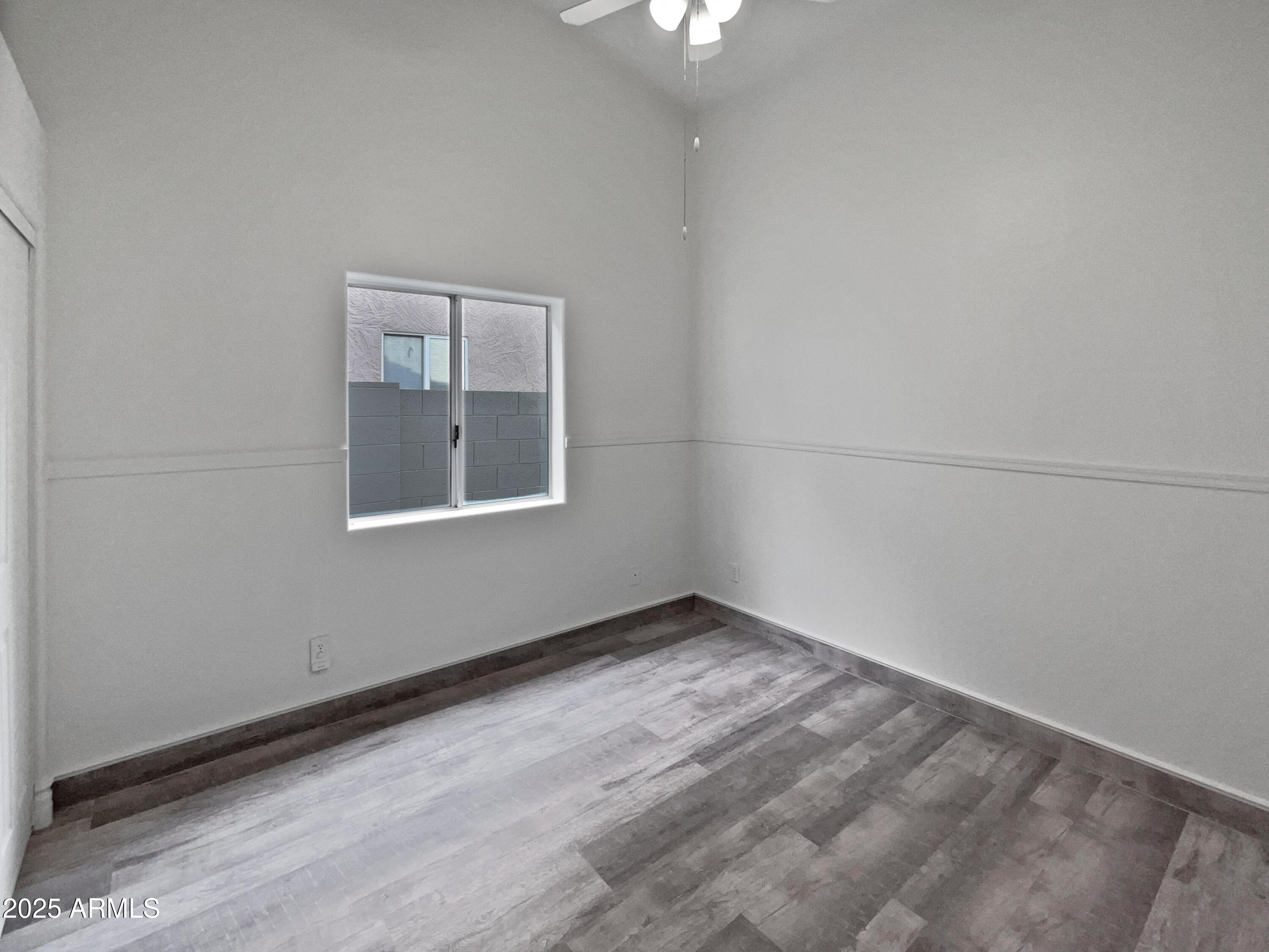 1901 E Marquette Drive Property Photo 22
