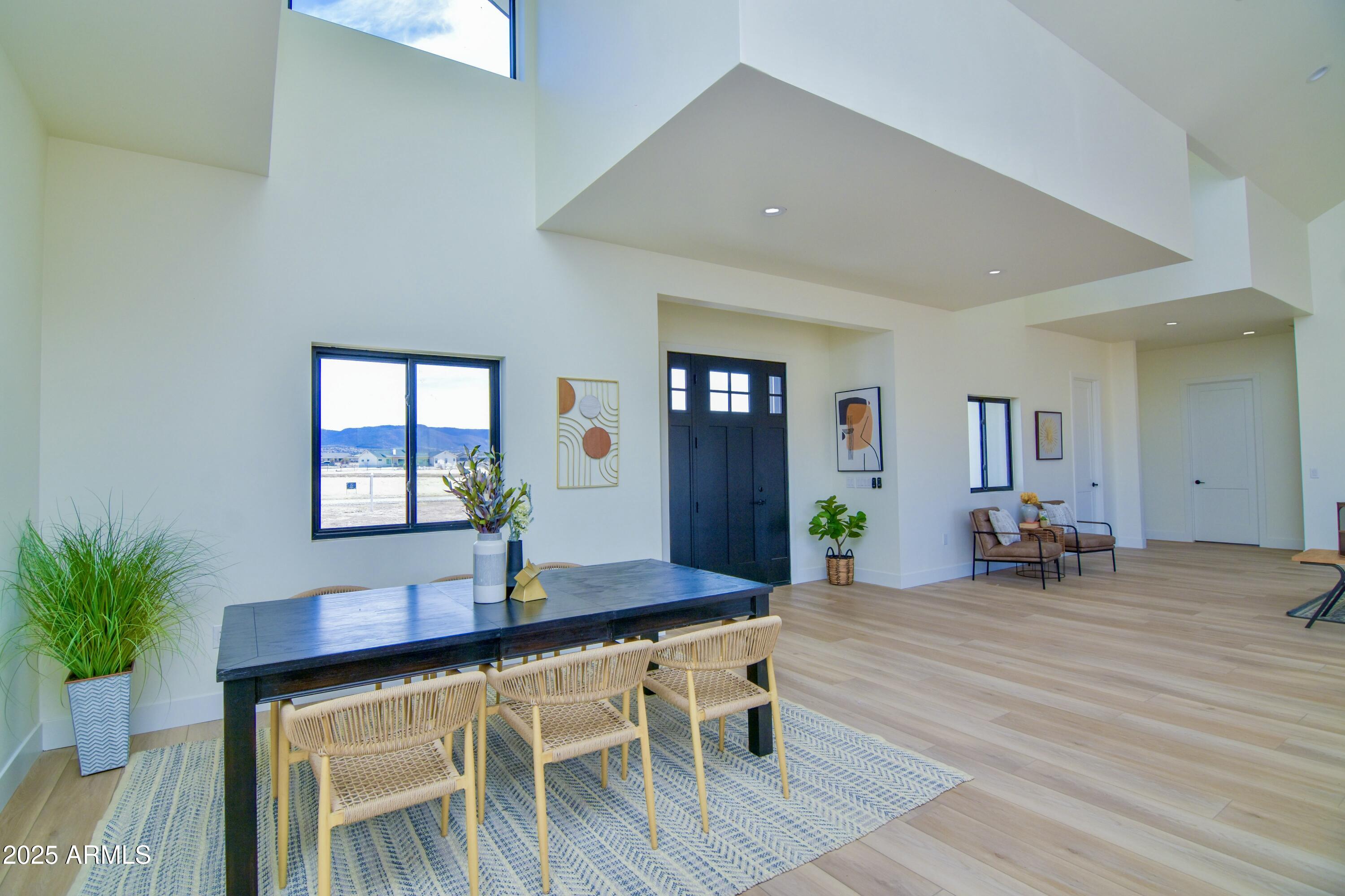 9752 N Constellation Court Property Photo 4