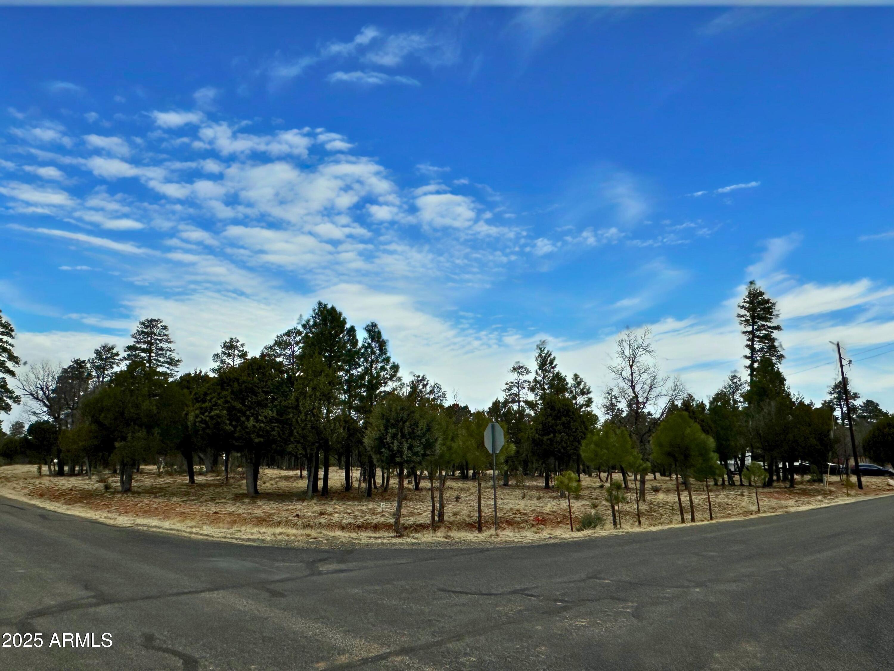 2120 Aztec Circle Property Photo
