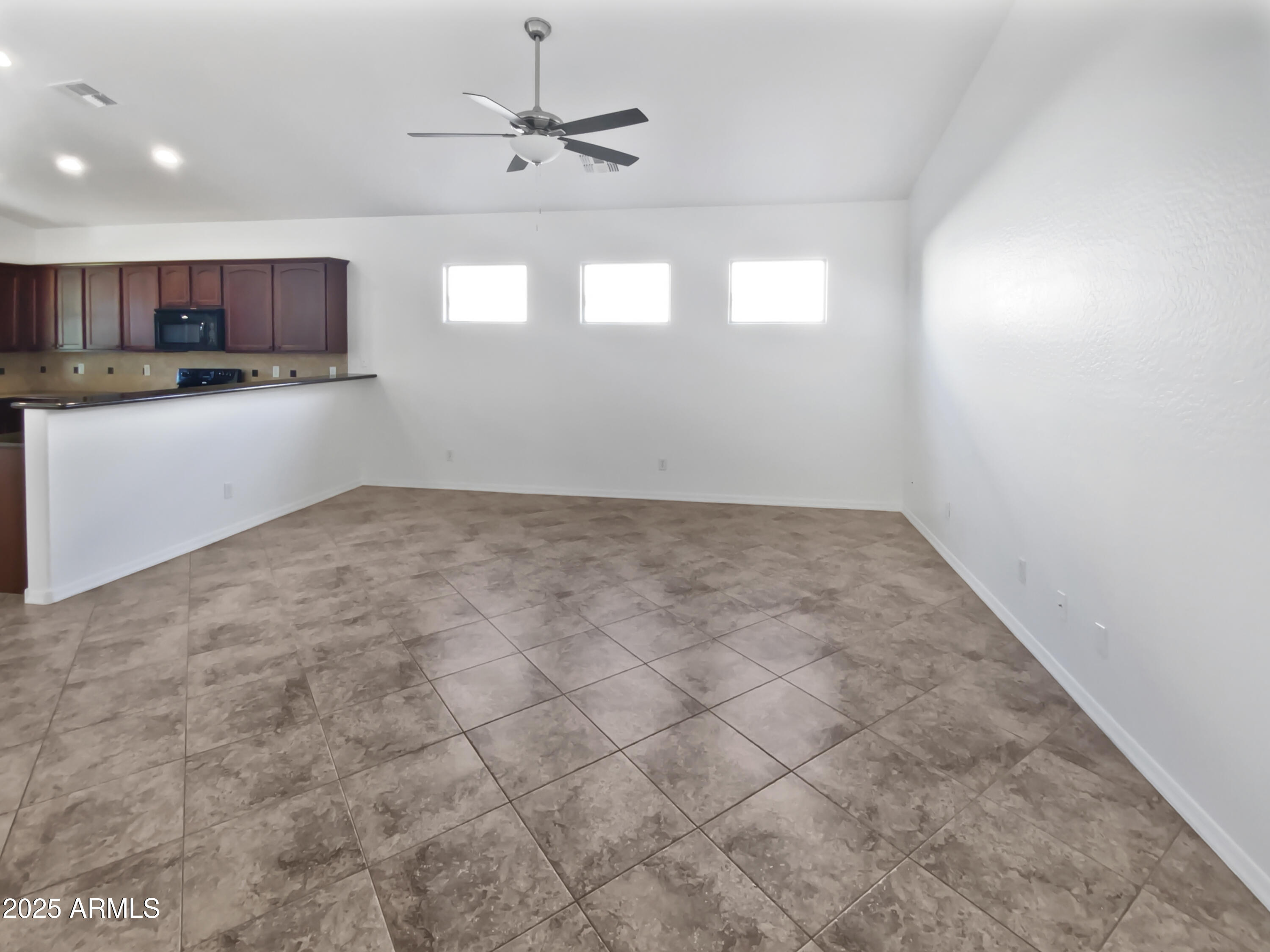 16526 W Tether Trail Property Photo 3