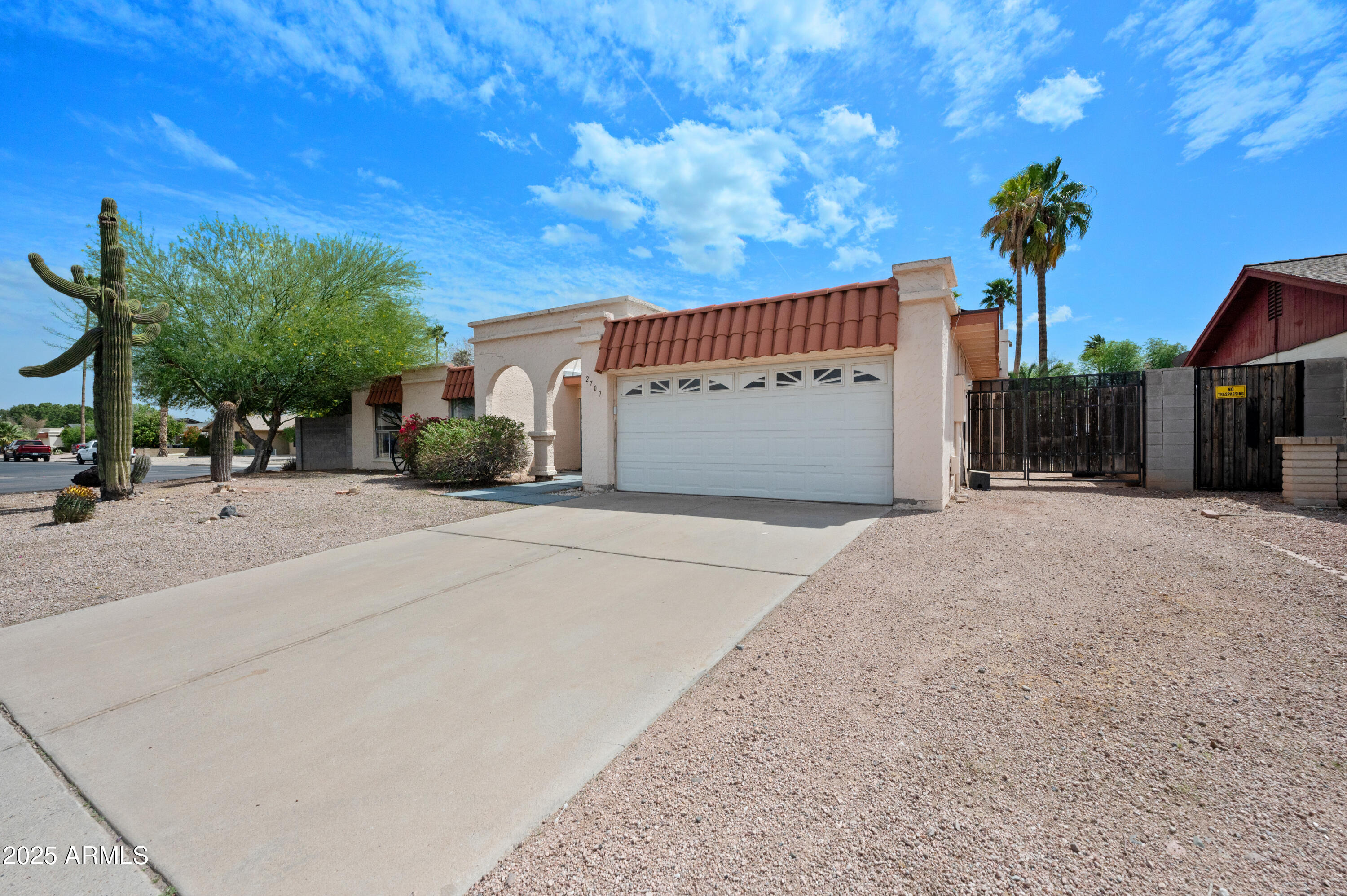 2707 W Onza Circle Property Photo 1