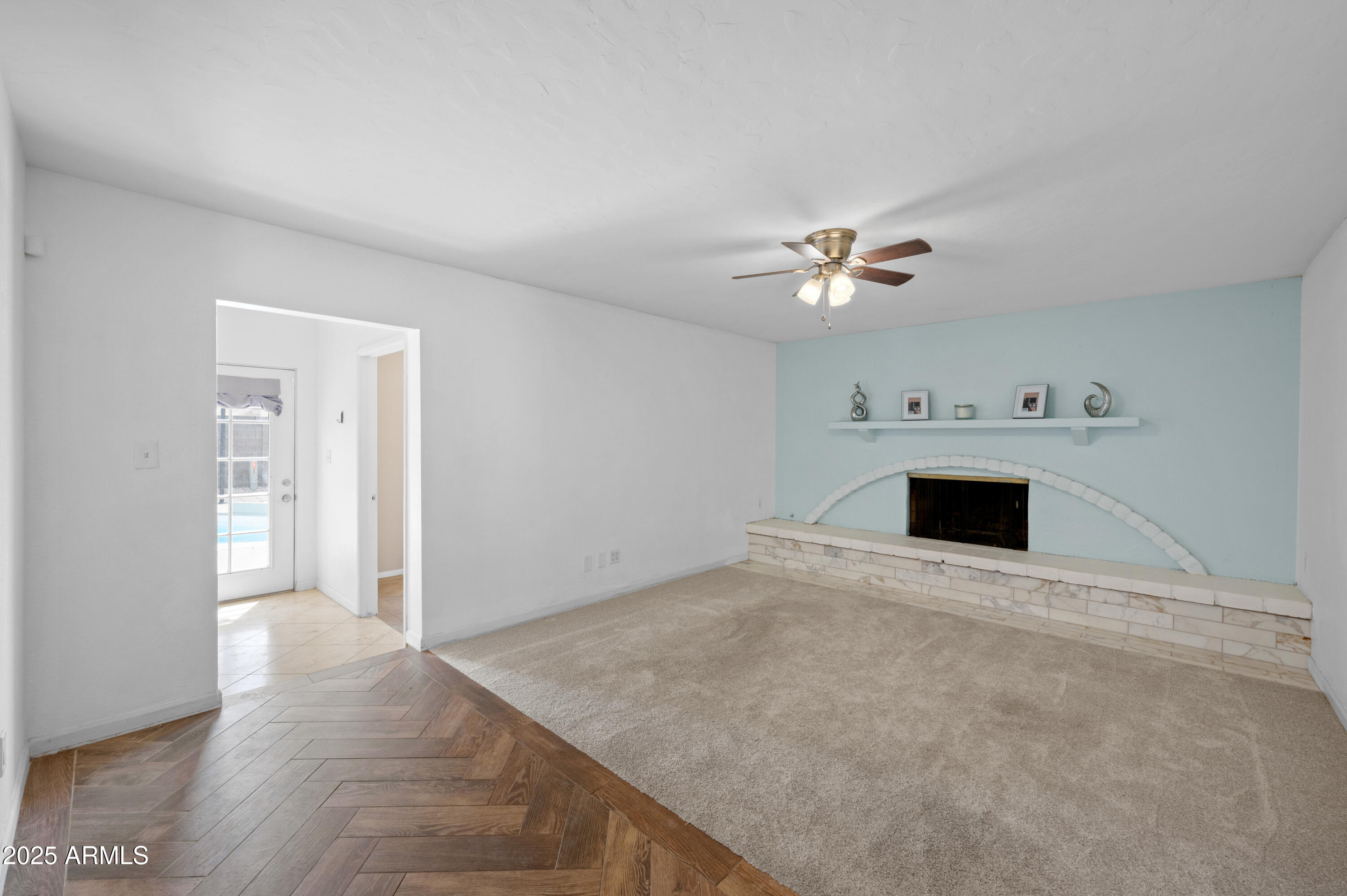 2707 W Onza Circle Property Photo 7