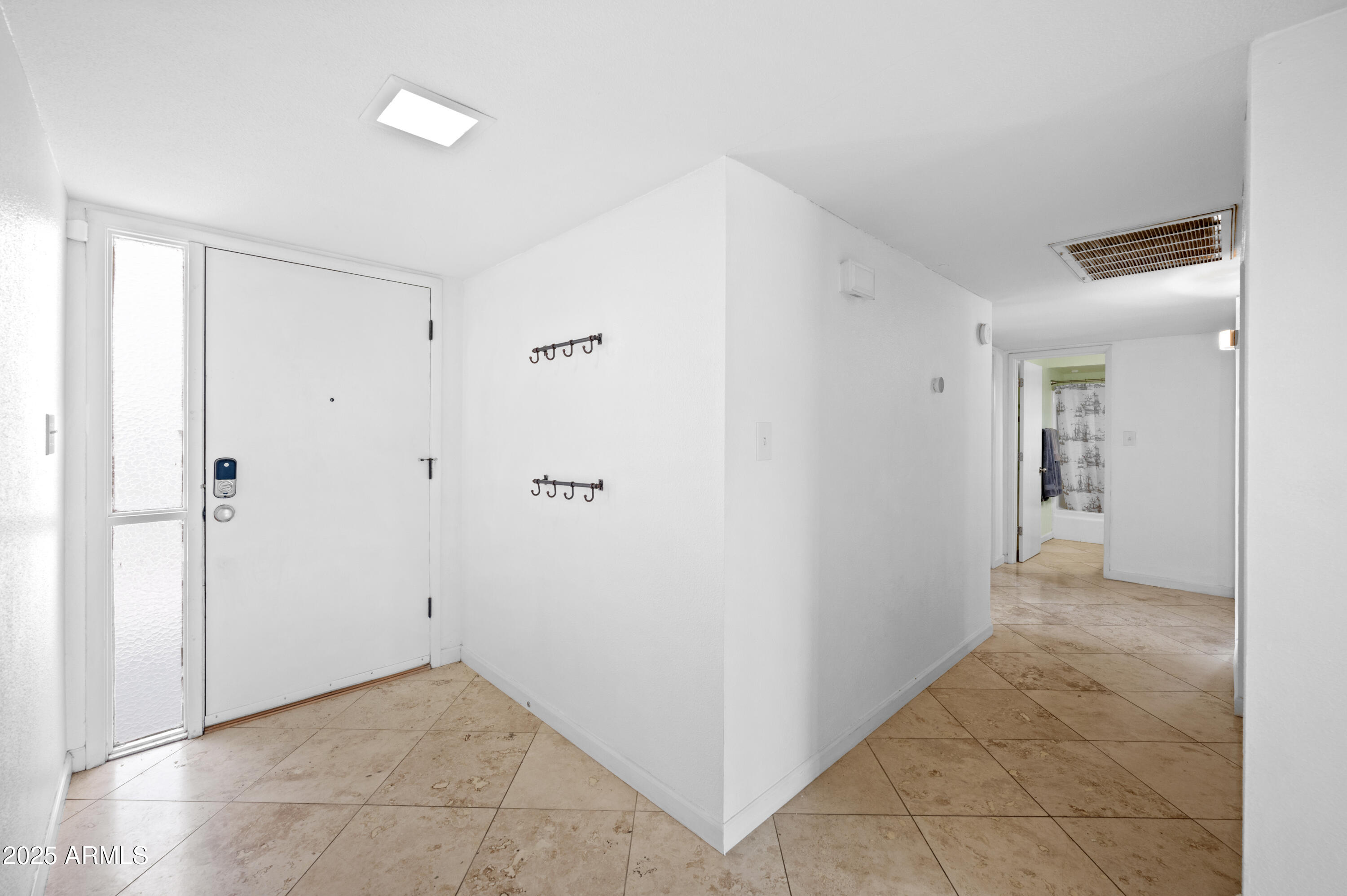 2707 W Onza Circle Property Photo 9
