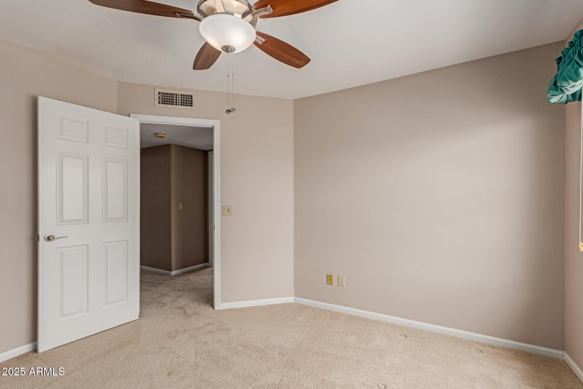 11186 N 128th Place Property Photo 20