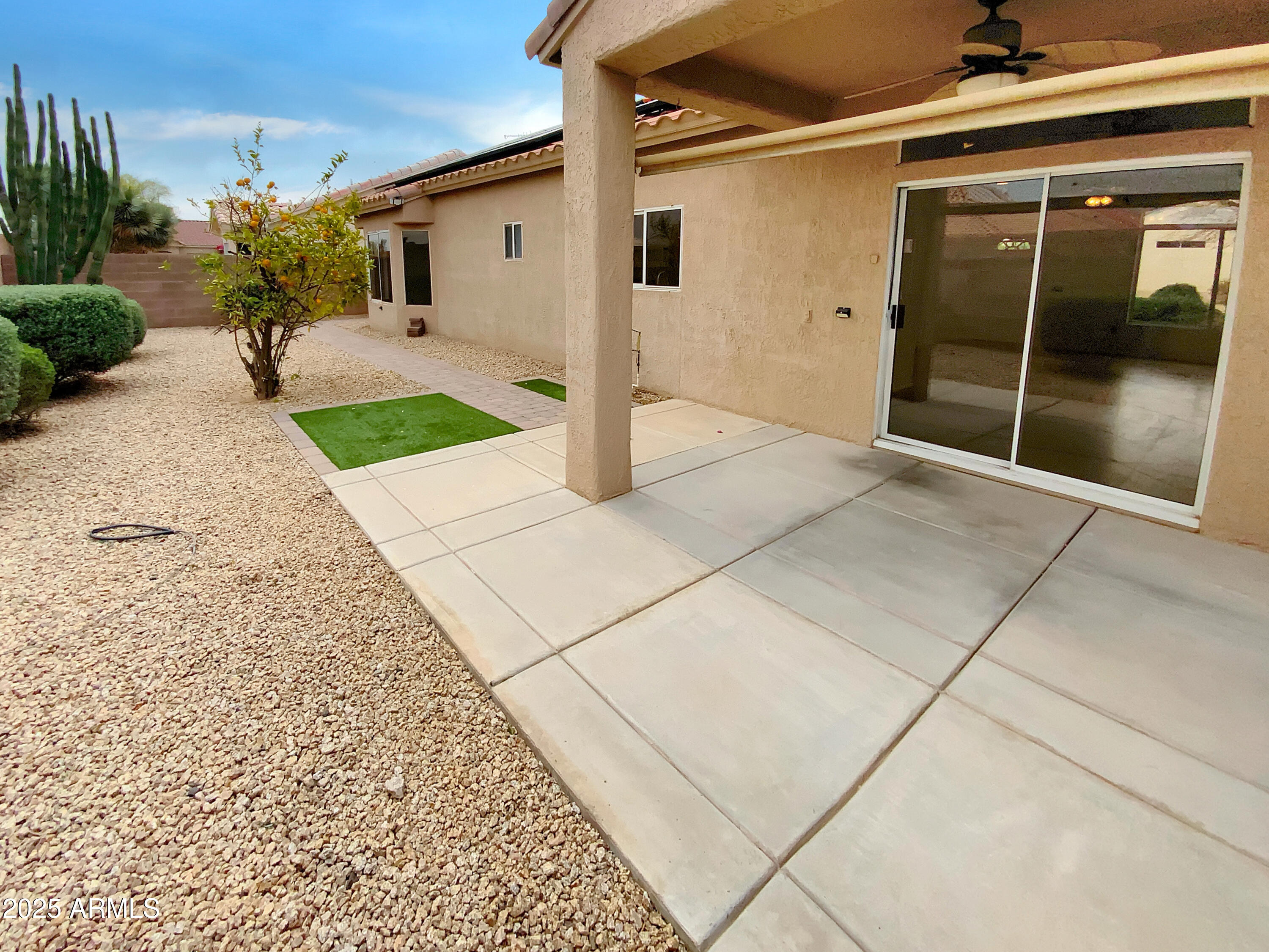 22027 N Las Brizas Lane Property Photo 8