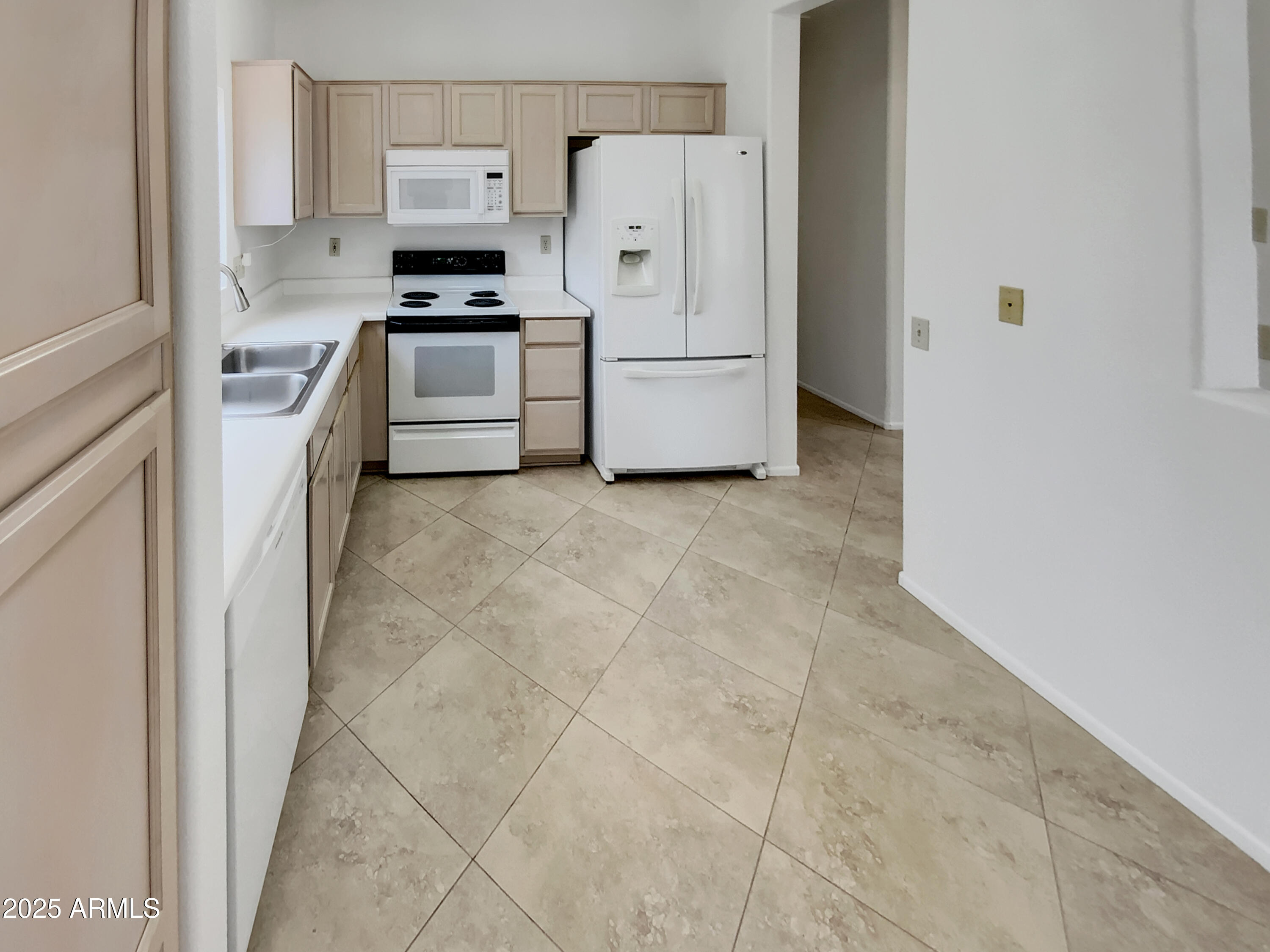 22027 N Las Brizas Lane Property Photo 10