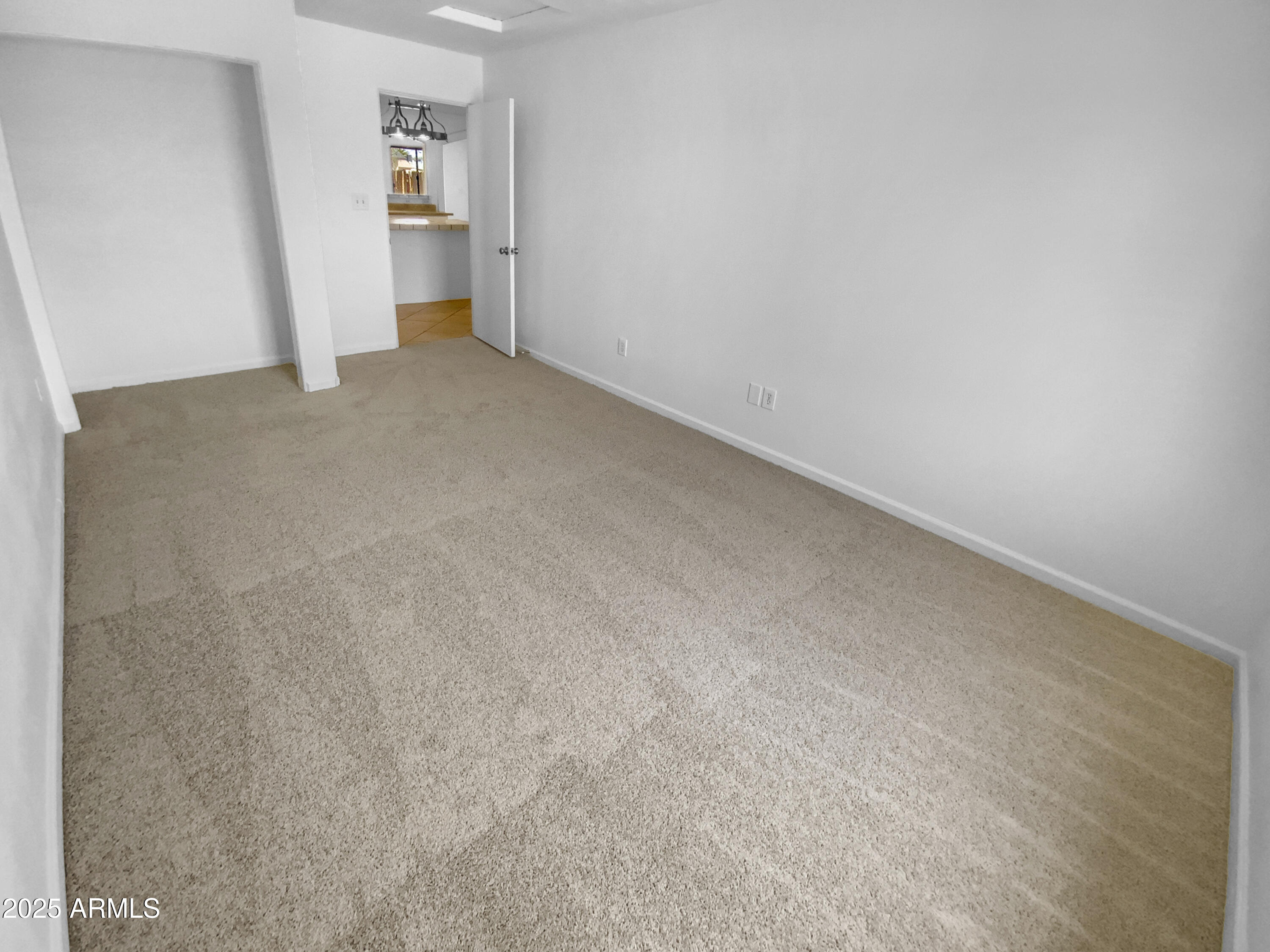 7334 W Comet Avenue Property Photo 5