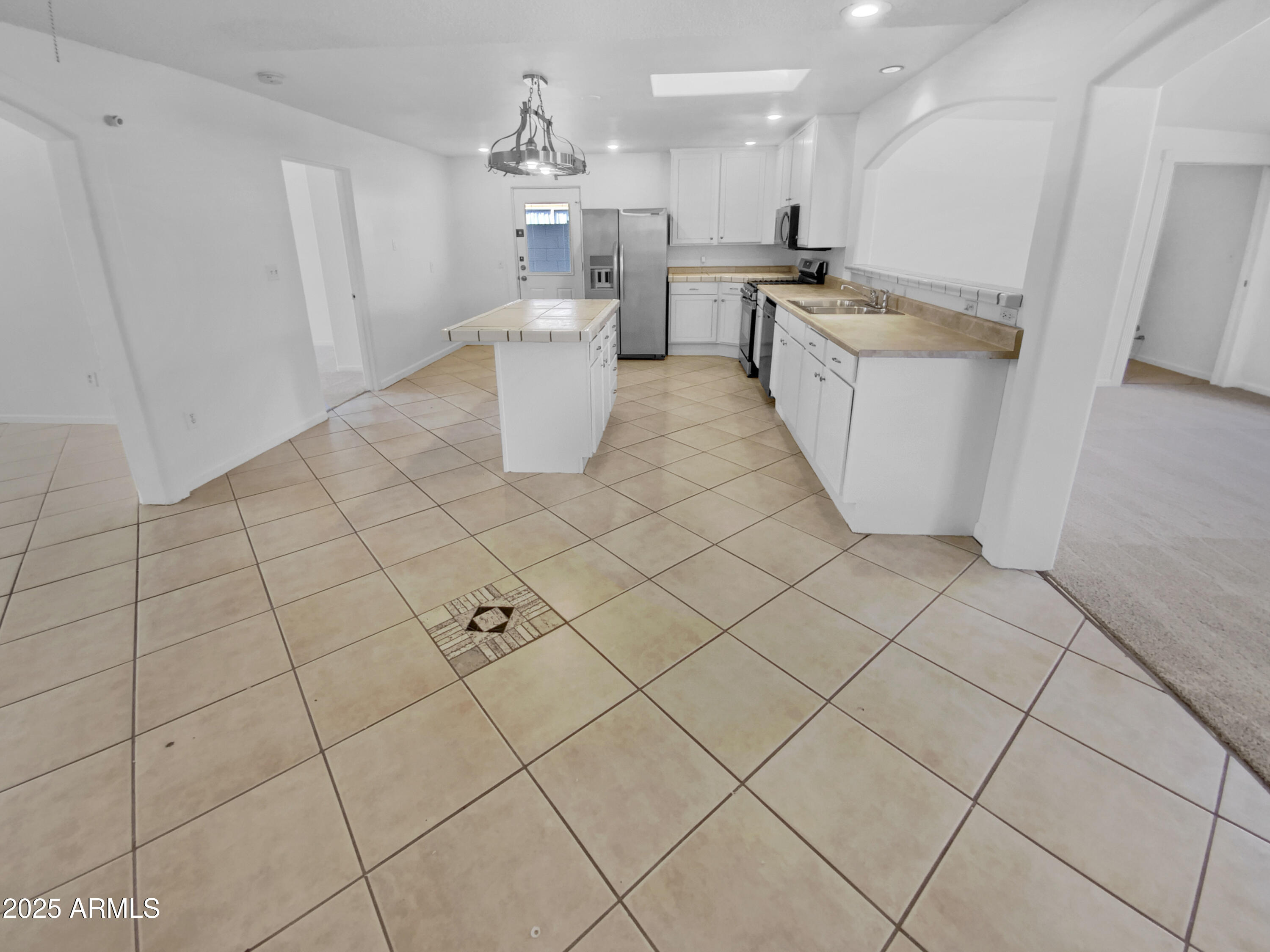 7334 W Comet Avenue Property Photo 9