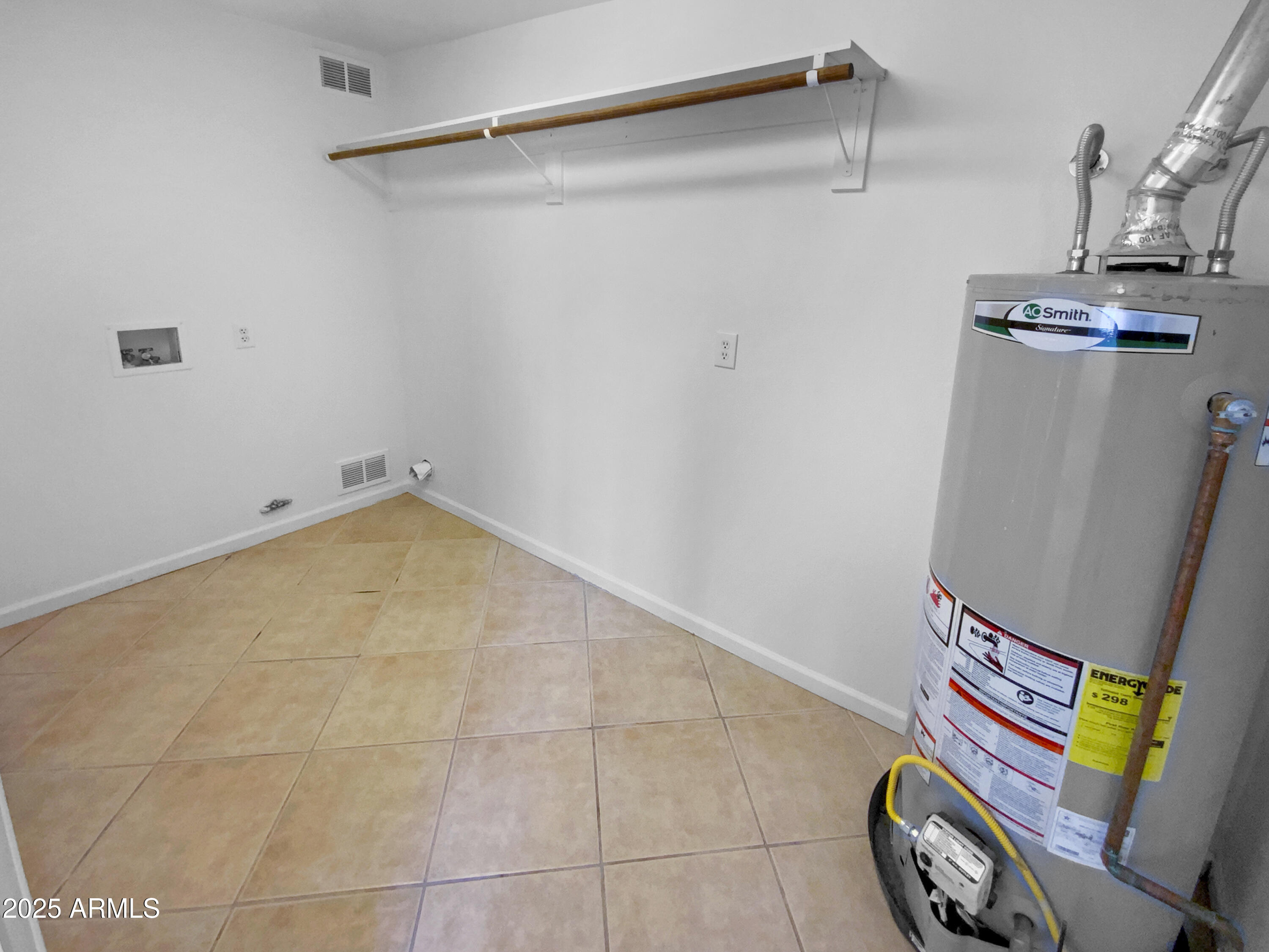 7334 W Comet Avenue Property Photo 15