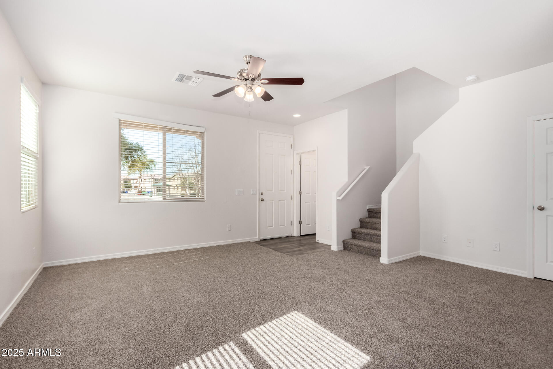907 E Agua Fria Lane Property Photo 7