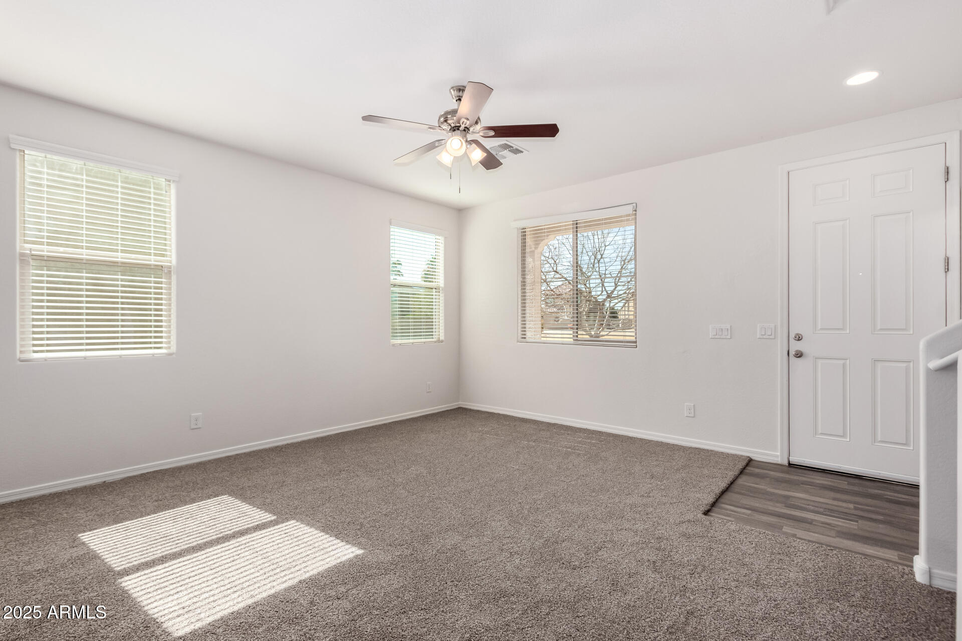 907 E Agua Fria Lane Property Photo 8