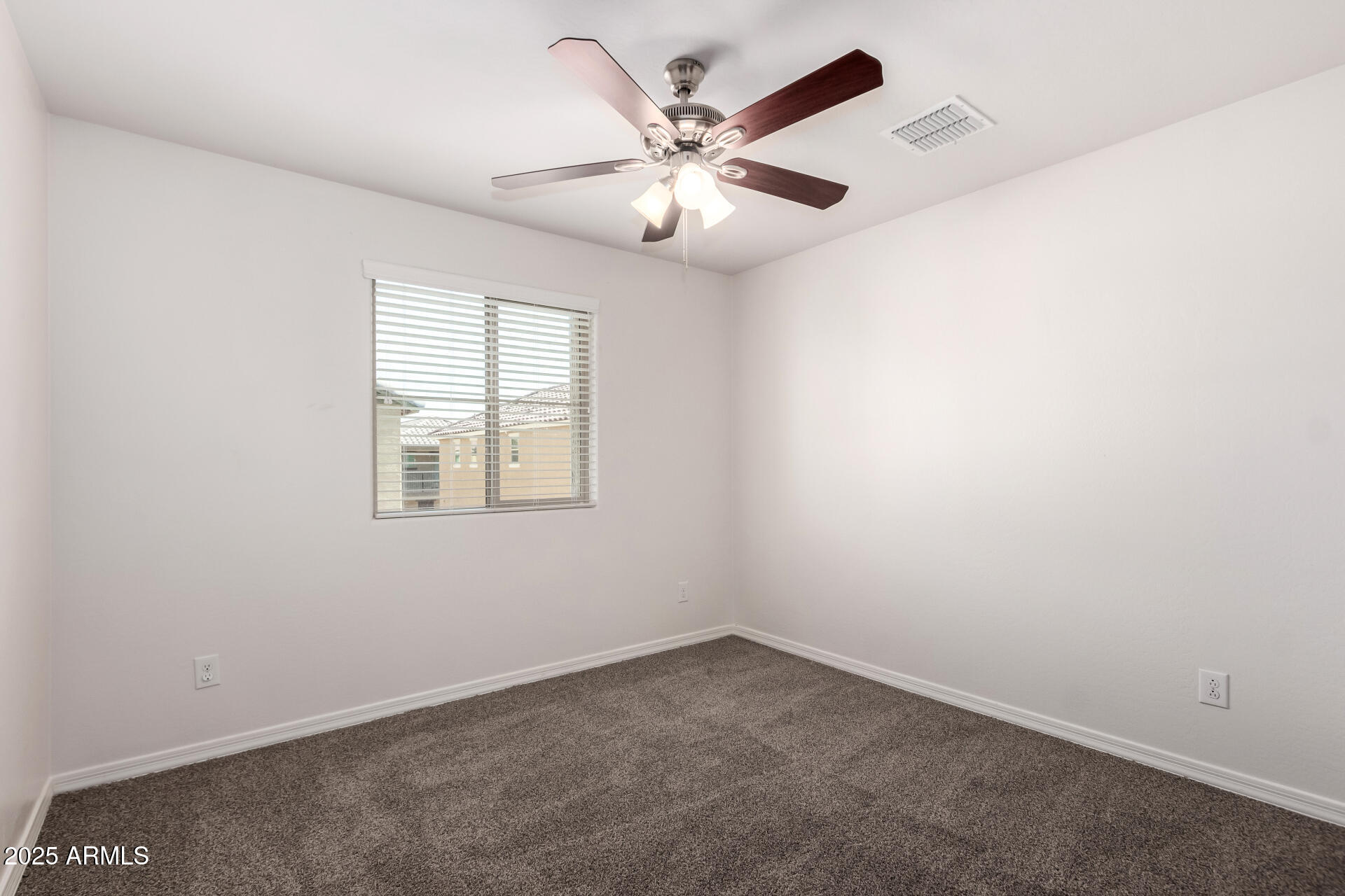 907 E Agua Fria Lane Property Photo 23