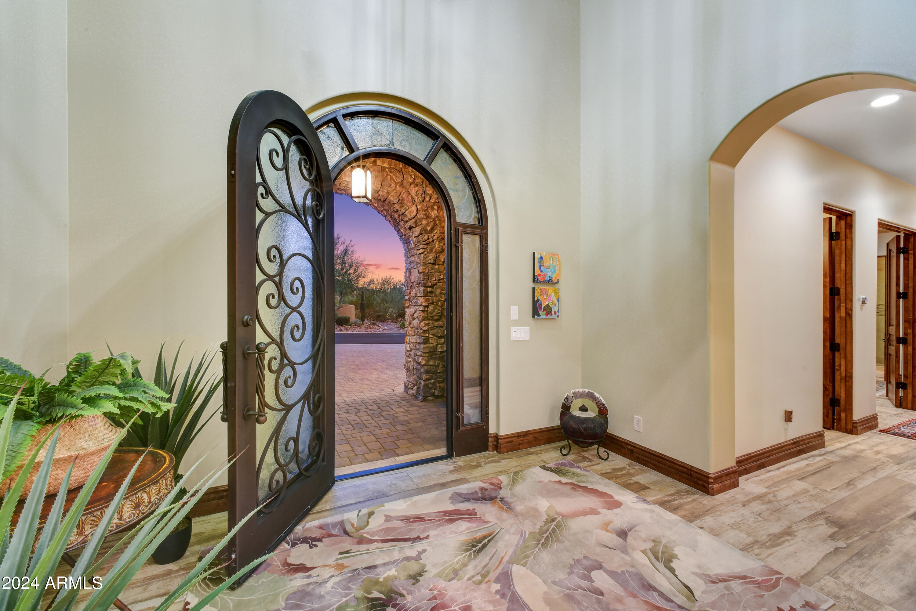 8710 E Lost Gold Circle Property Photo 3