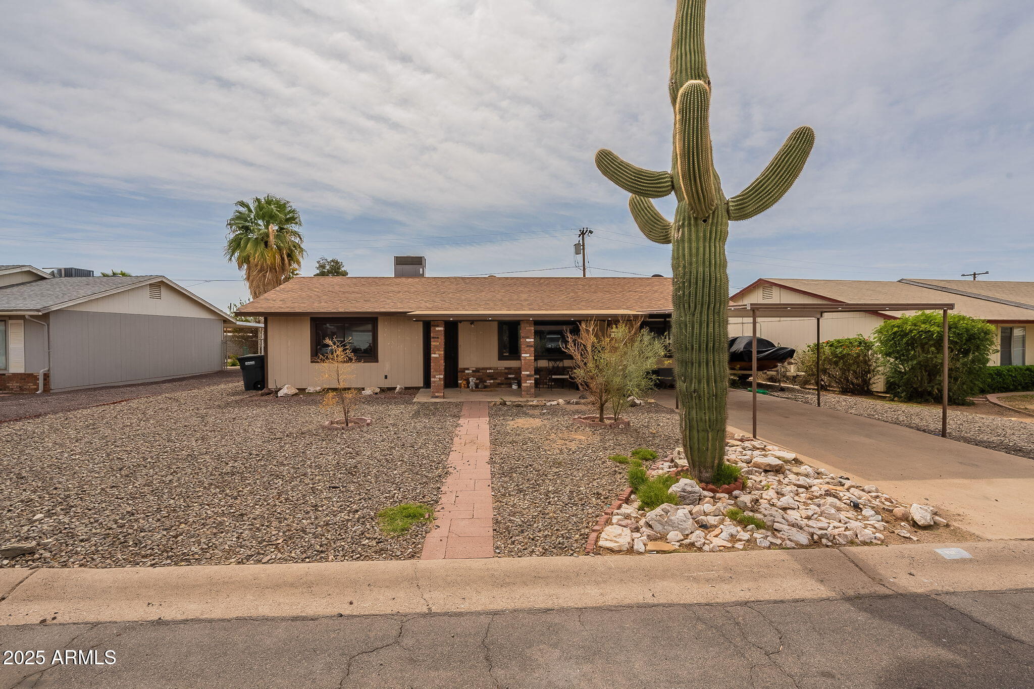 163 Peretz Circle Property Photo 1