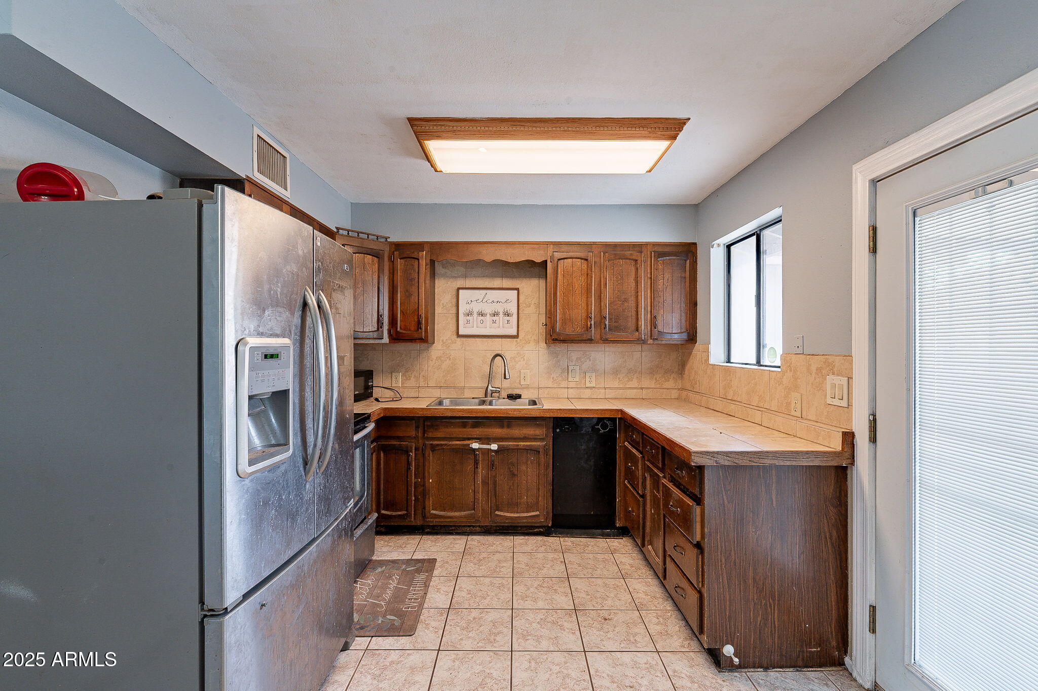 163 Peretz Circle Property Photo 10