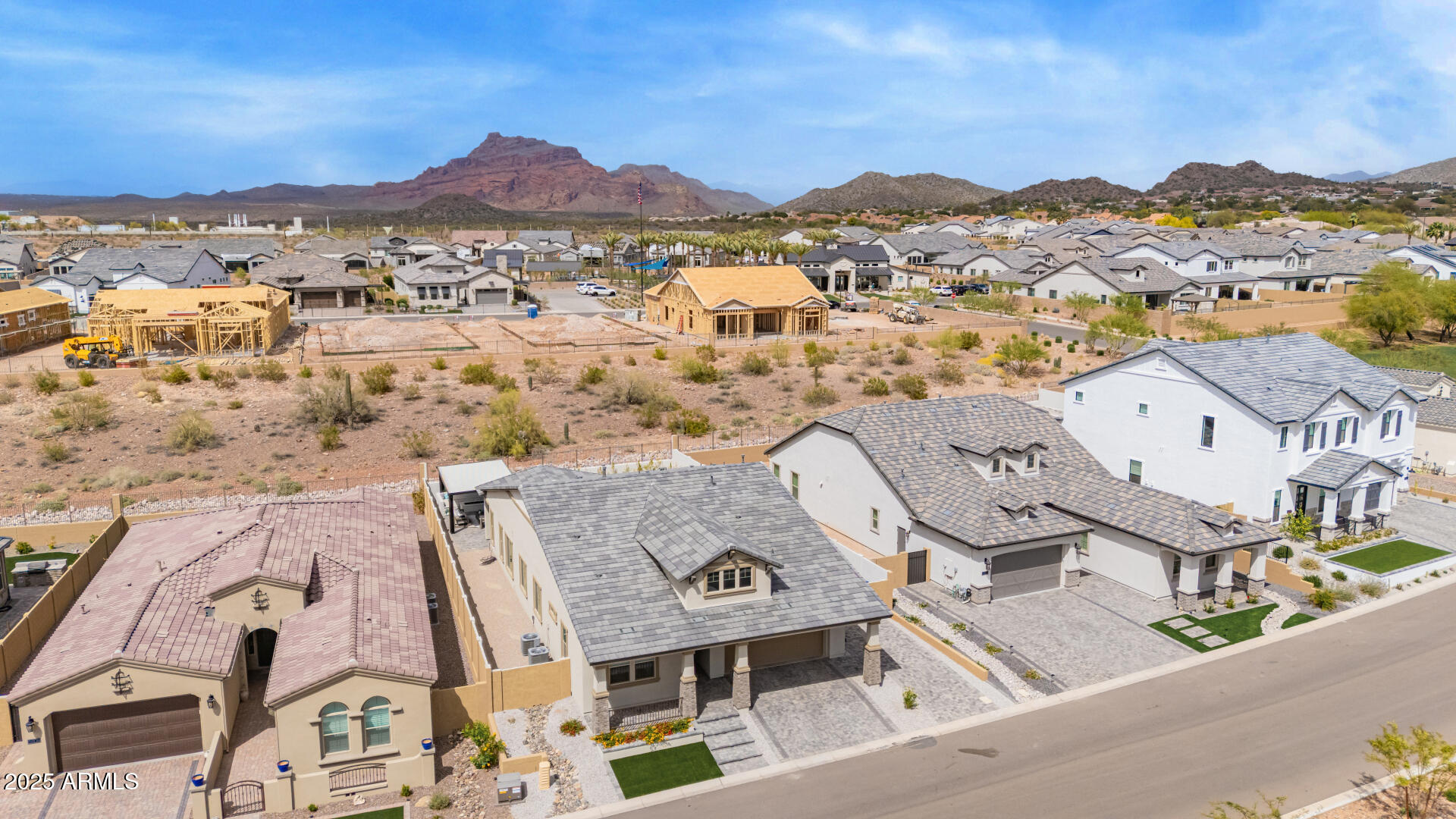 5814 E Scafell Circle Property Photo 1