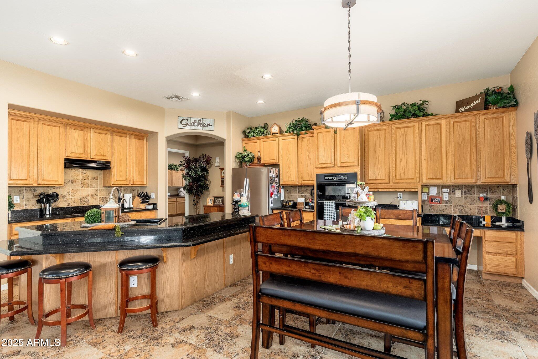 1074 E Carla Vista Court Property Photo 15