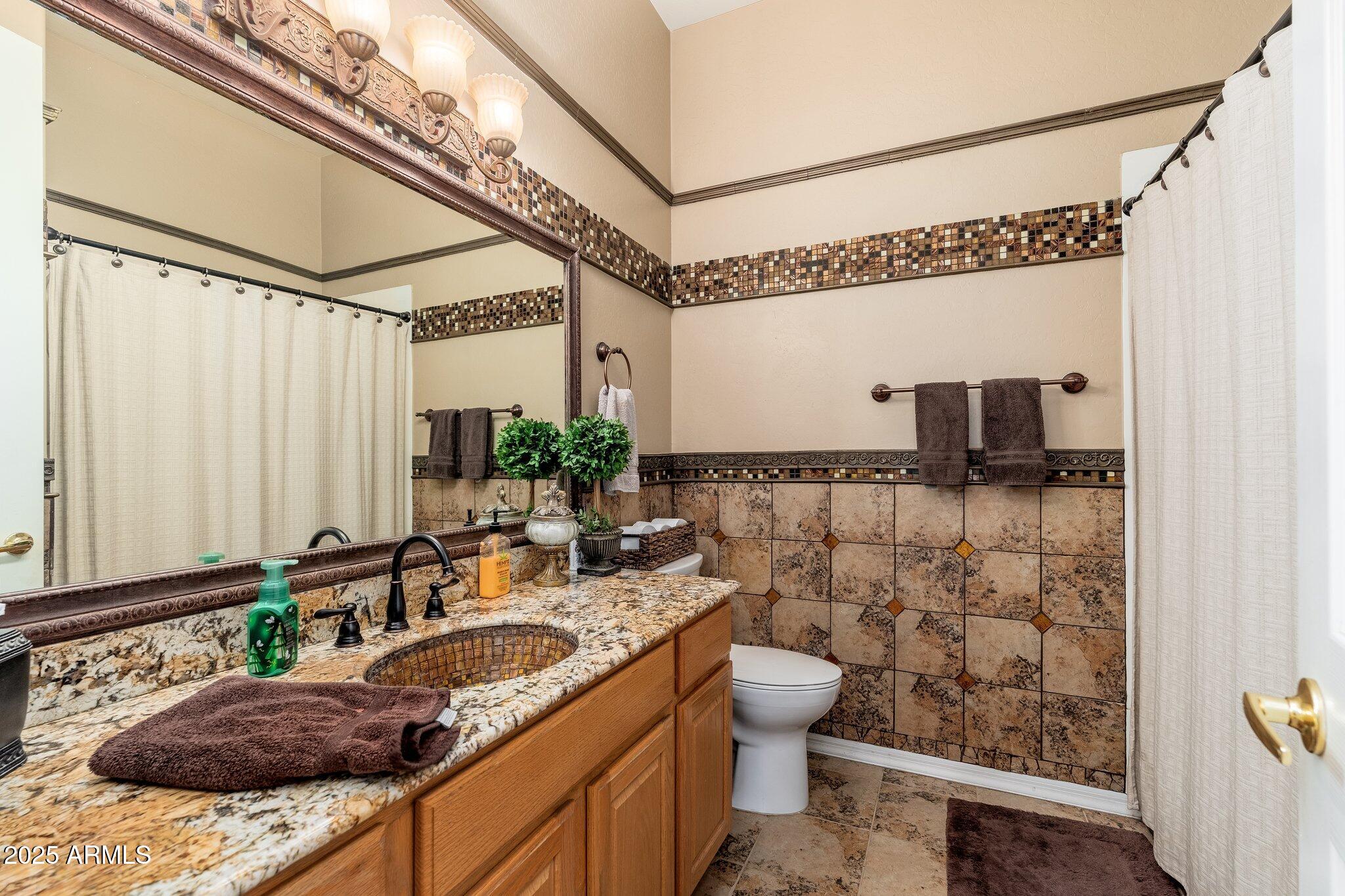 1074 E Carla Vista Court Property Photo 31