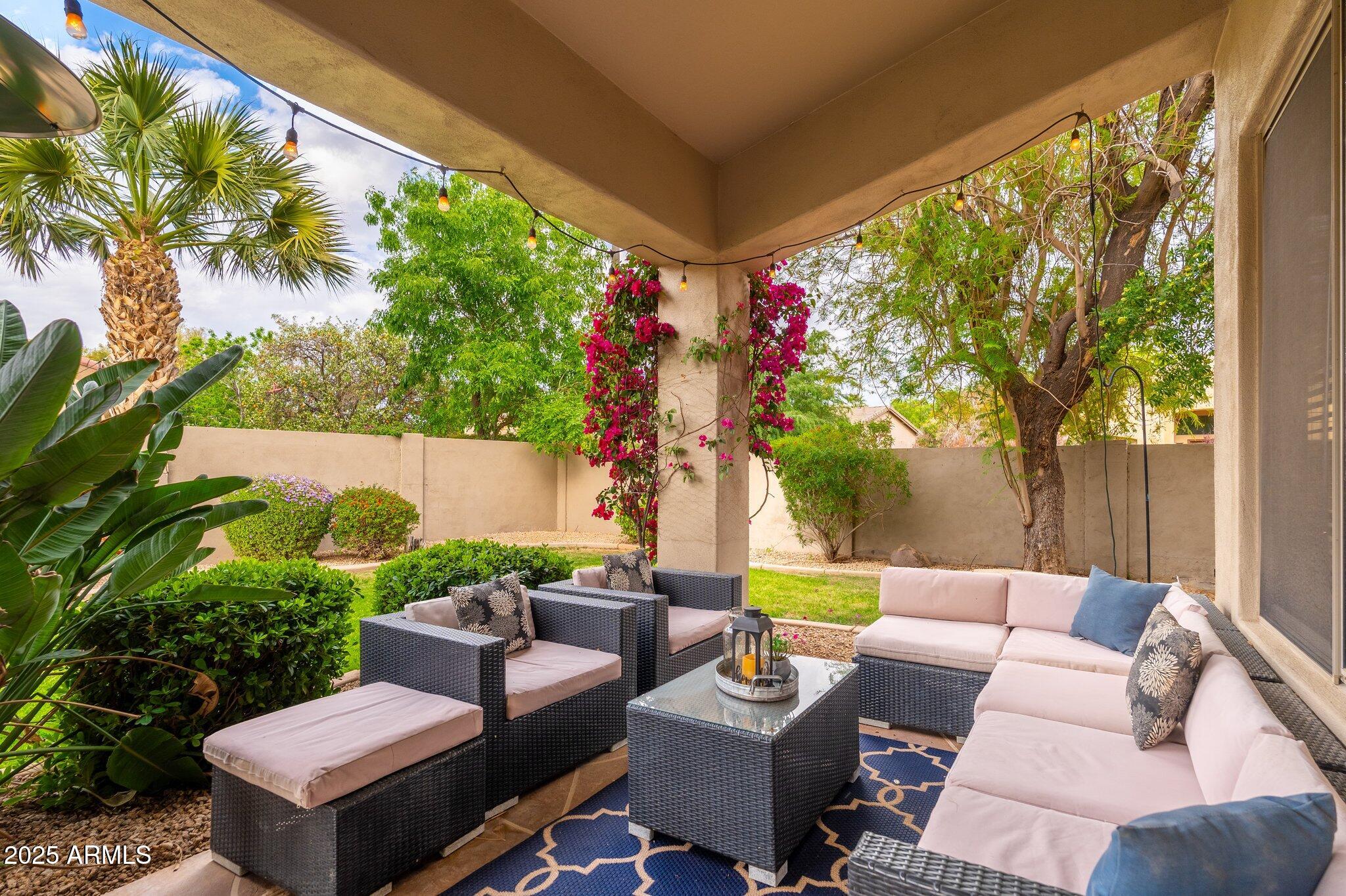 1074 E Carla Vista Court Property Photo 42