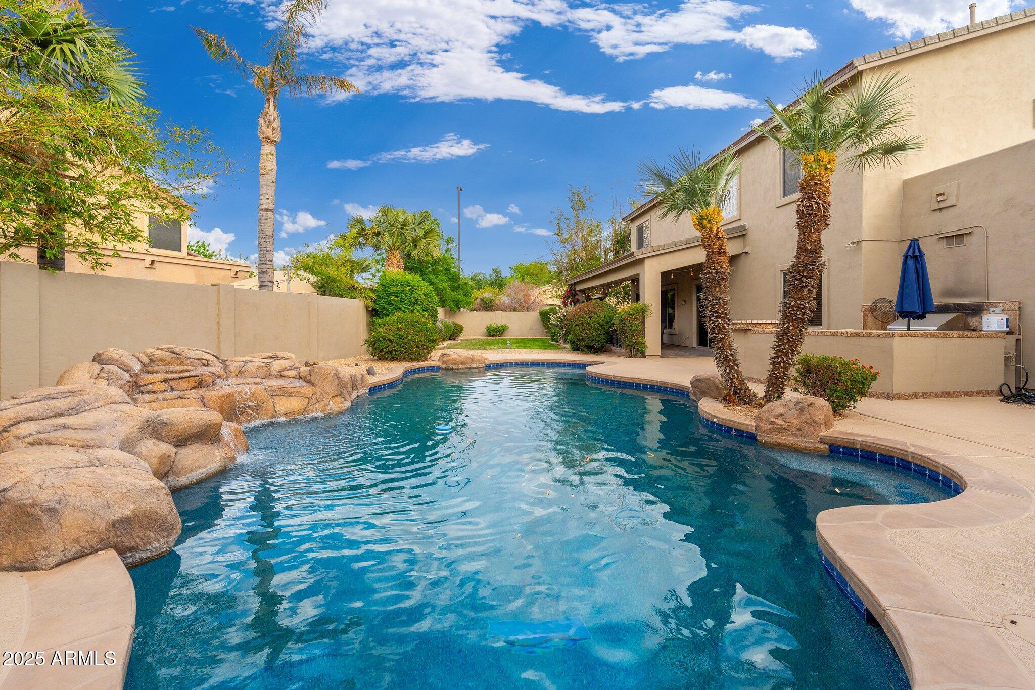 1074 E Carla Vista Court Property Photo 49