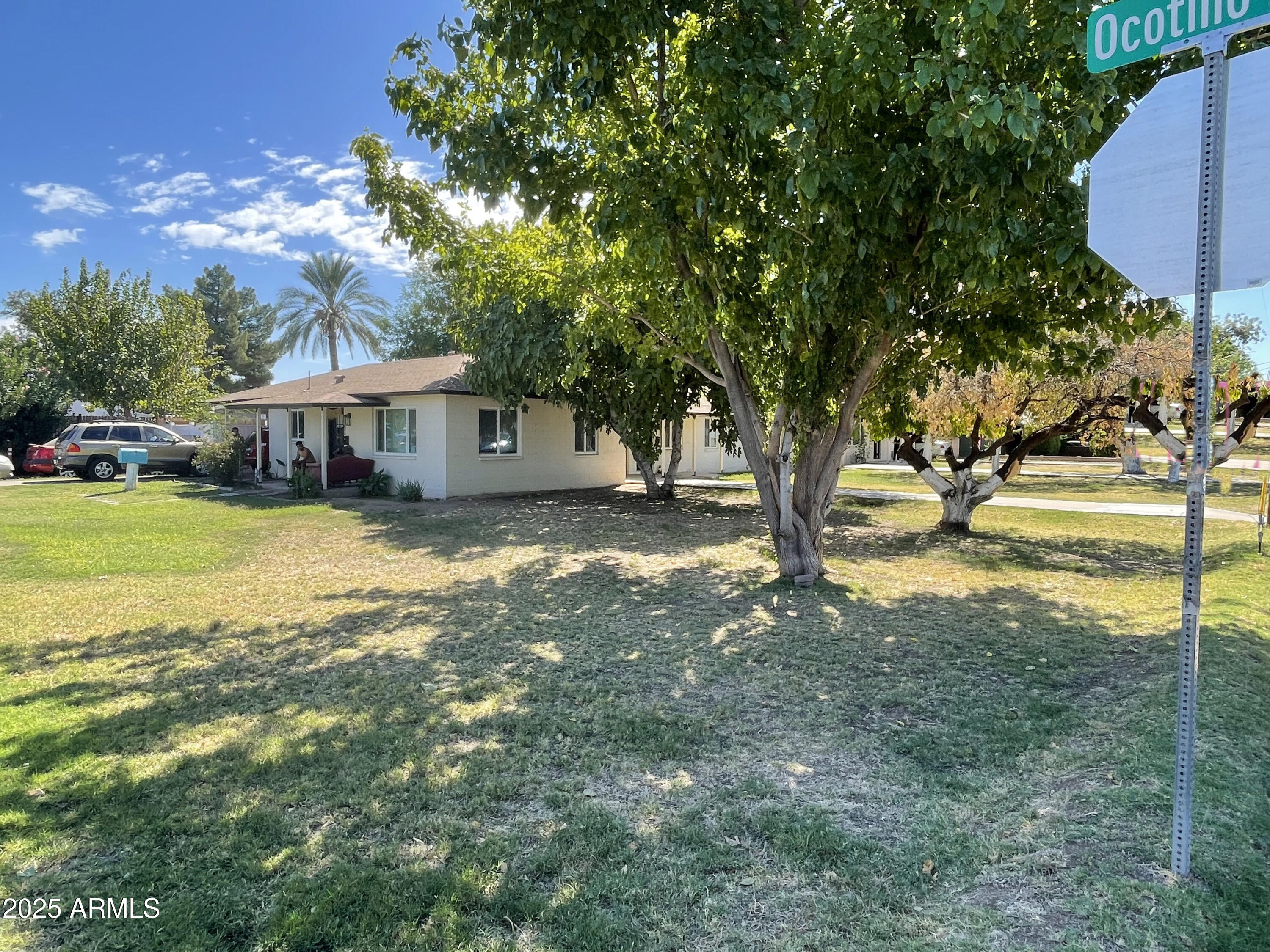 5963 W Ocotillo Road Property Photo 1