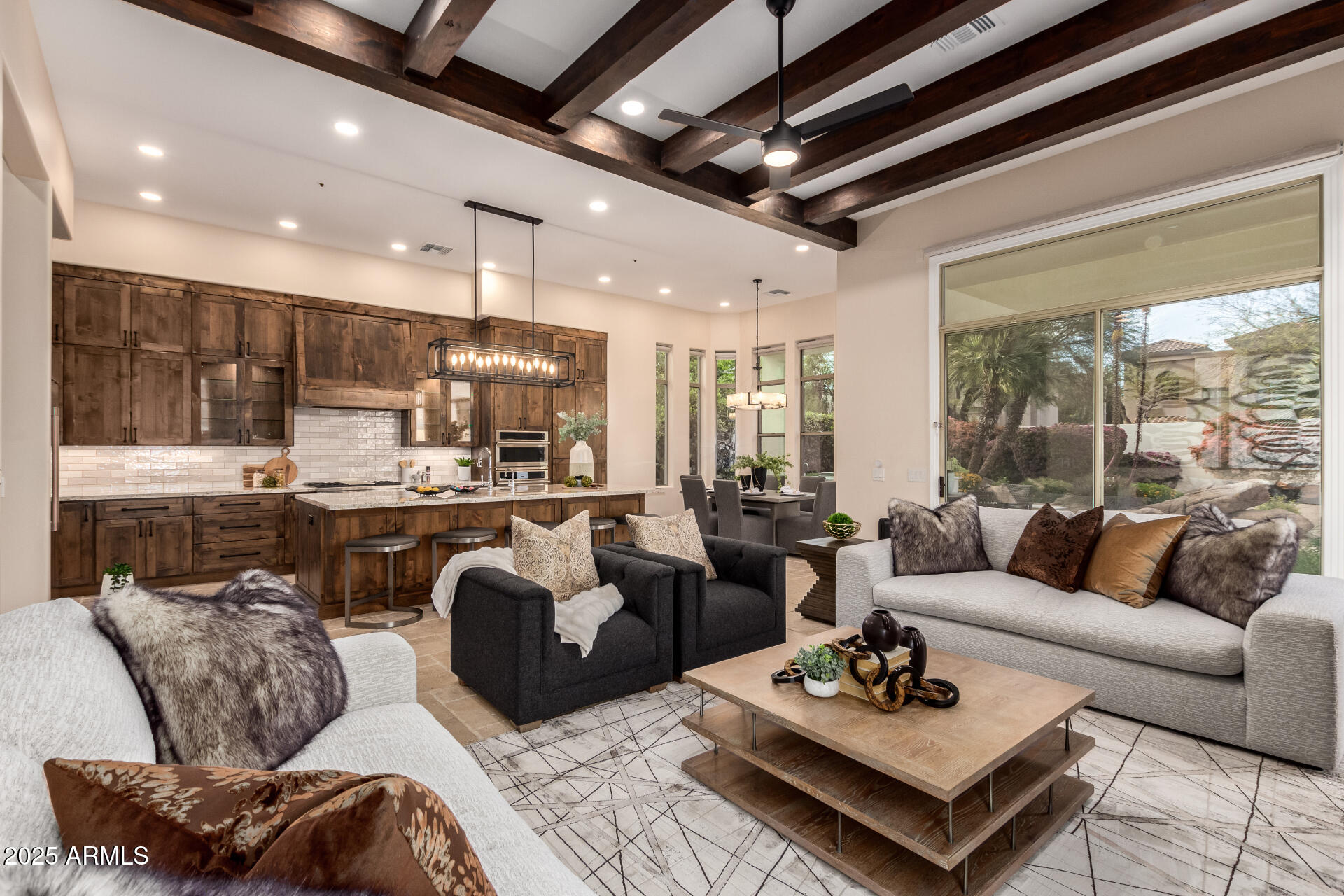 7678 E Cactus Wren Road Property Photo 18