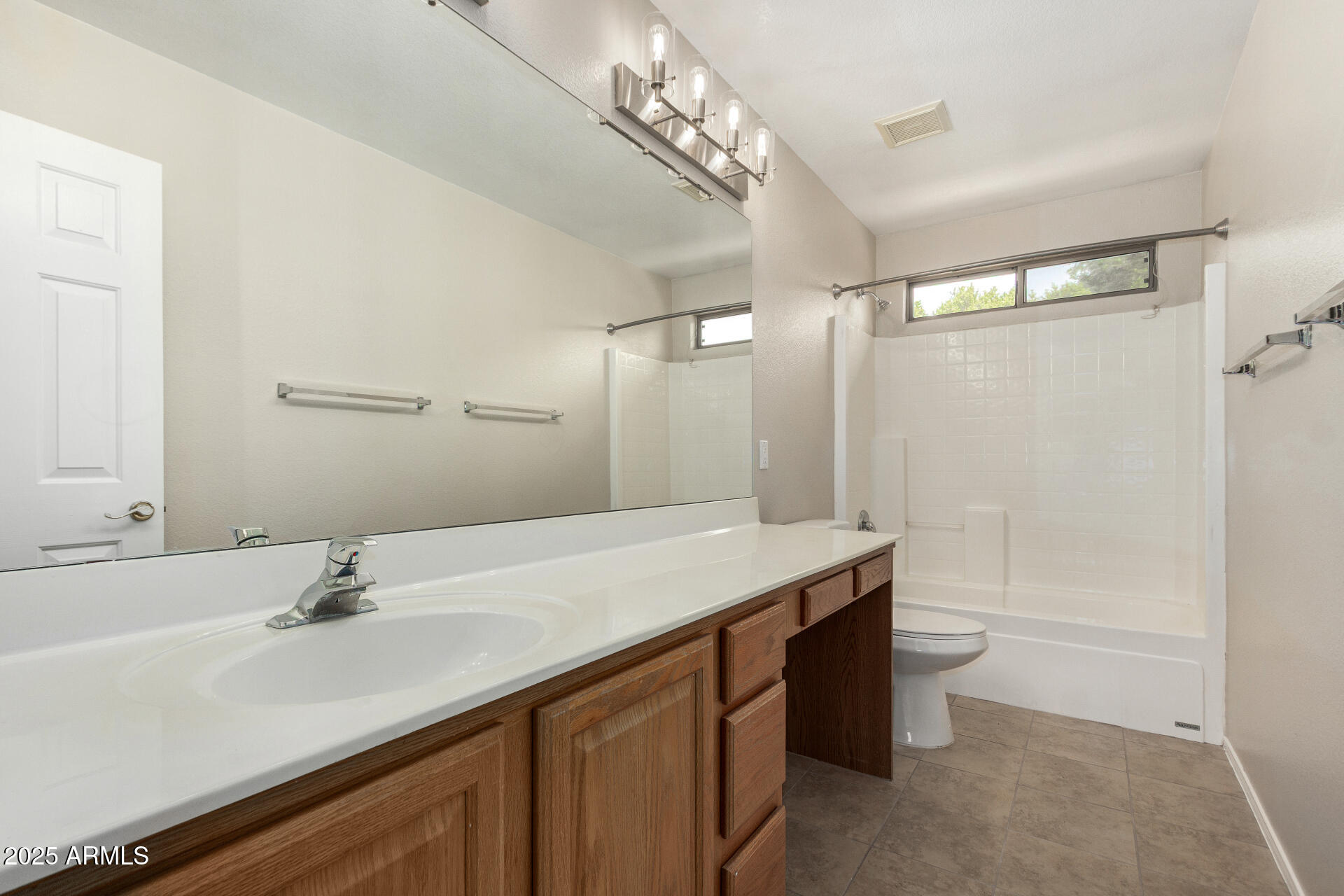 2143 N Chestnut Circle Property Photo 37