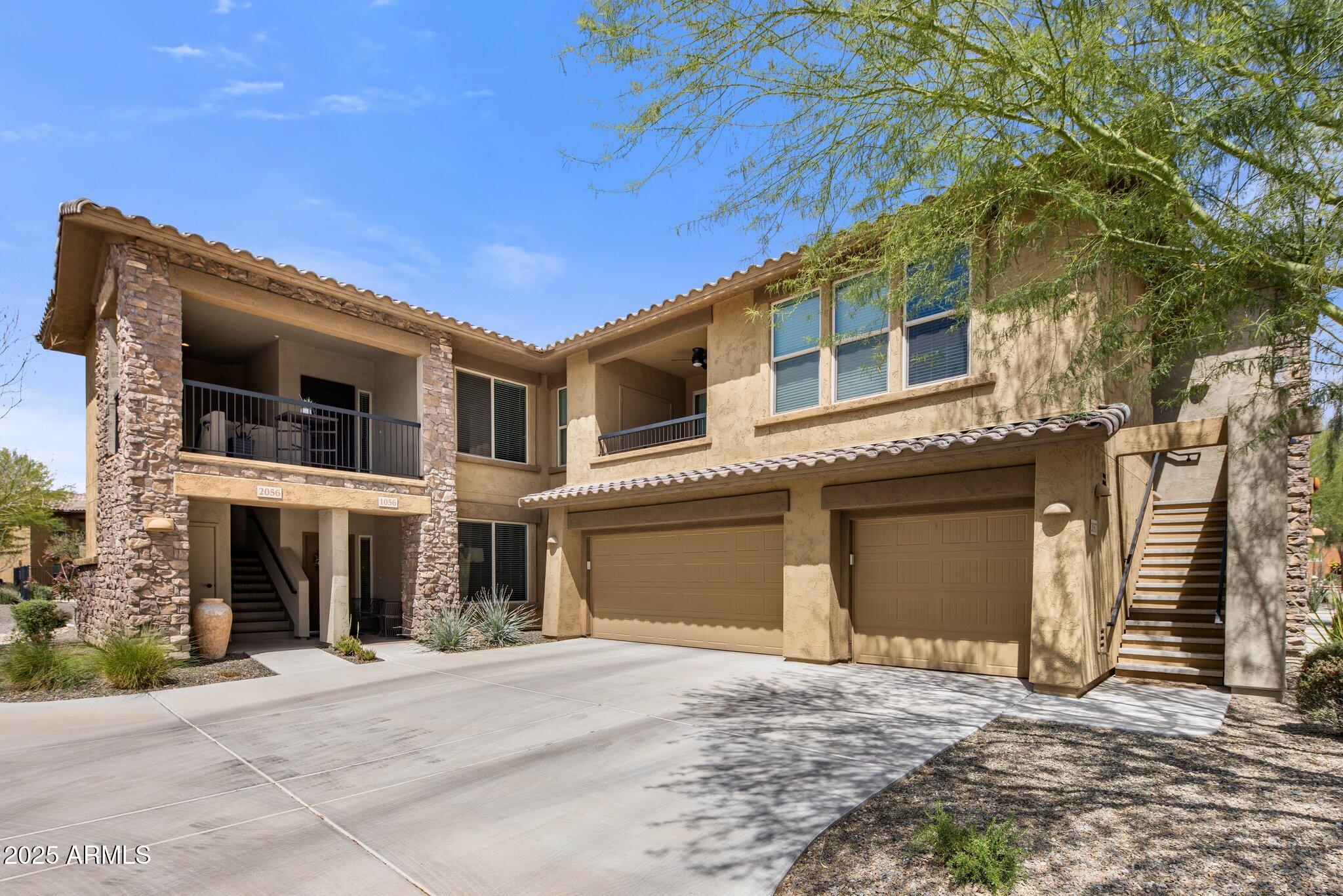 2425 W Bronco Butte Trail Property Photo 14