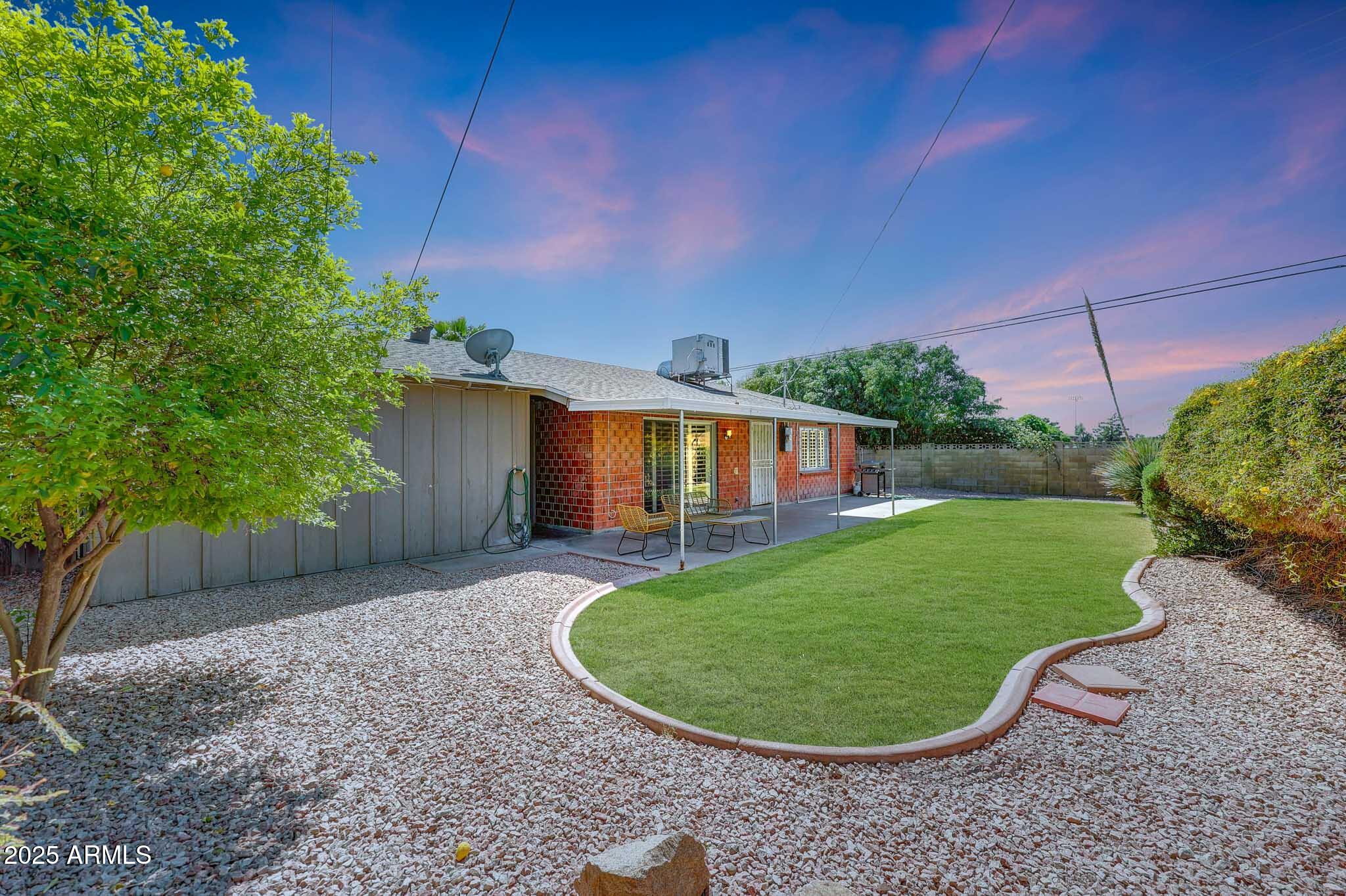 8204 E Turney Avenue Property Photo 10