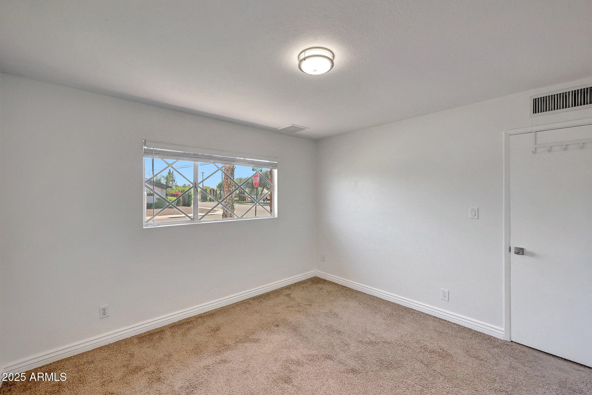 8204 E Turney Avenue Property Photo 17