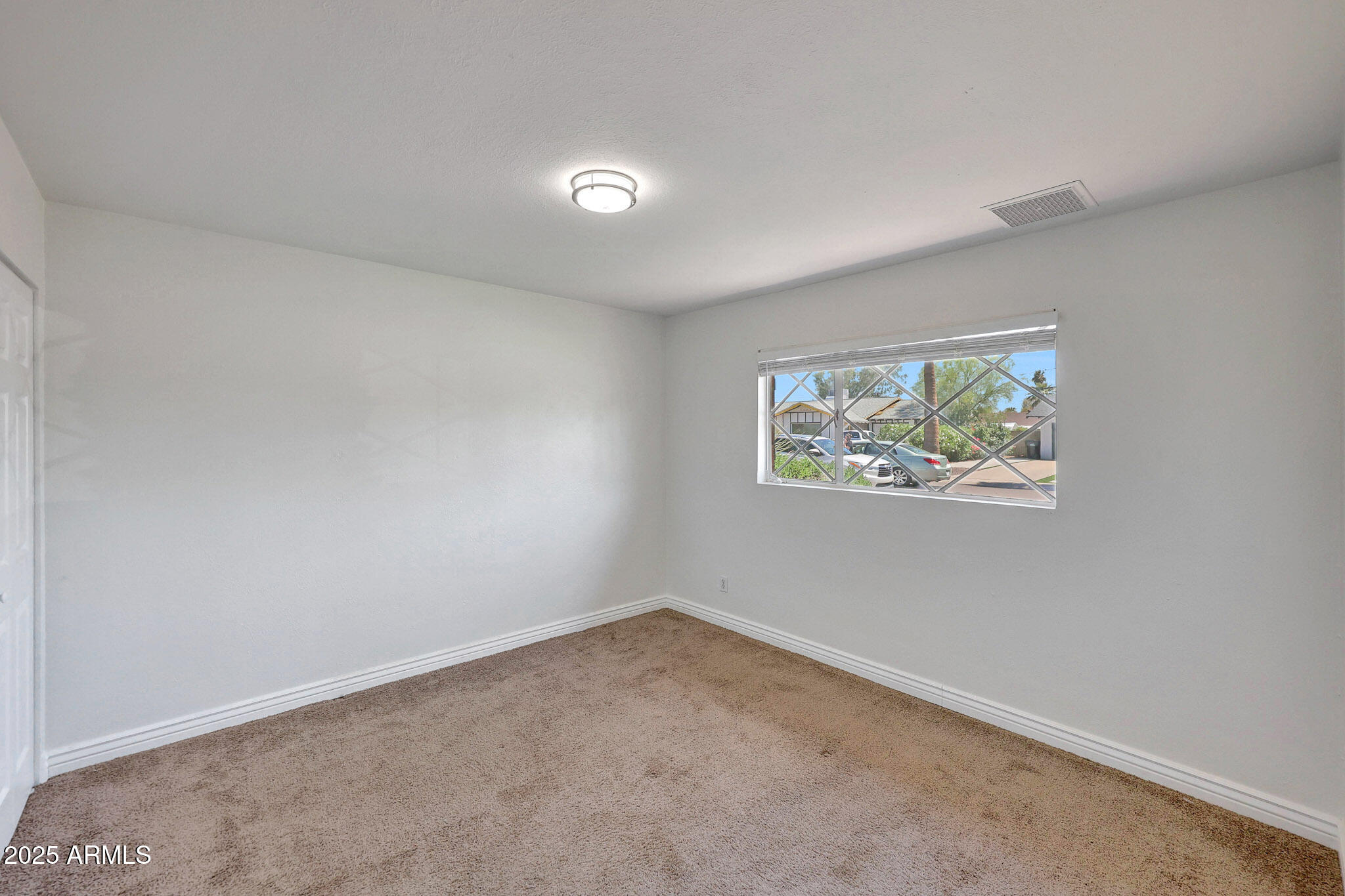 8204 E Turney Avenue Property Photo 21