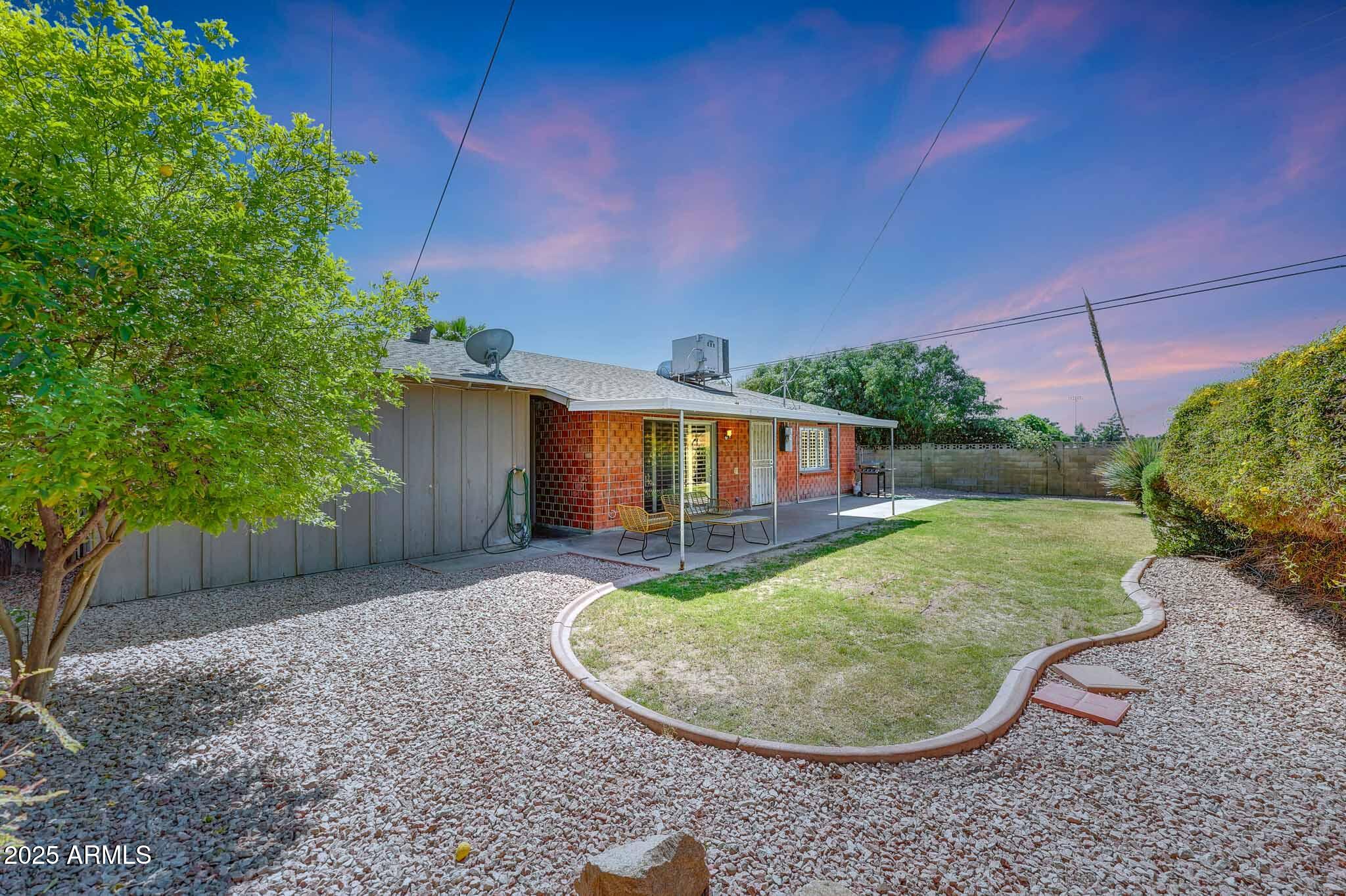 8204 E Turney Avenue Property Photo 36
