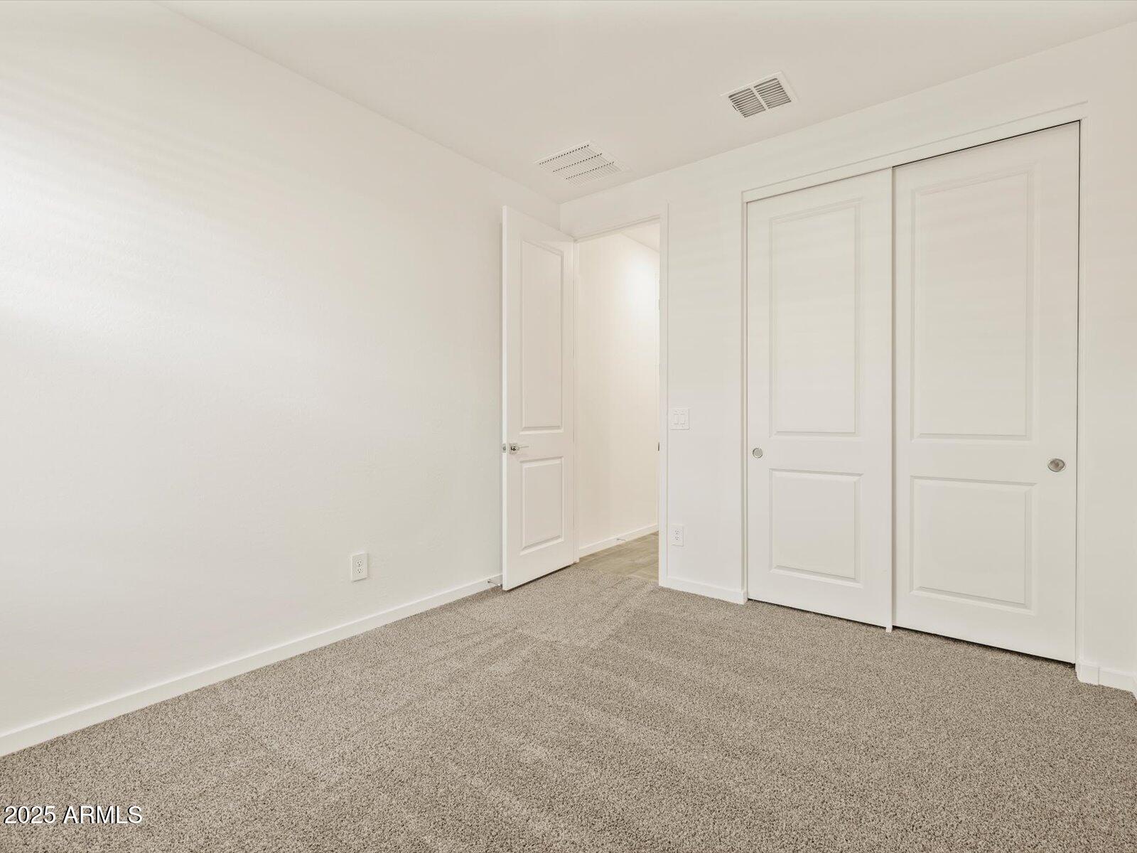 37325 W San Clemente Street Property Photo 10