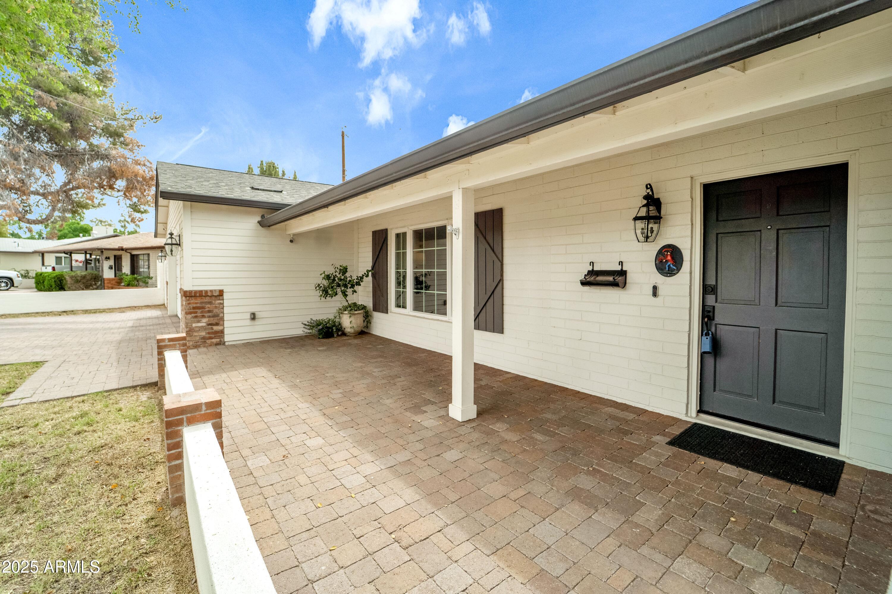 4611 E Monterosa Street Property Photo 6