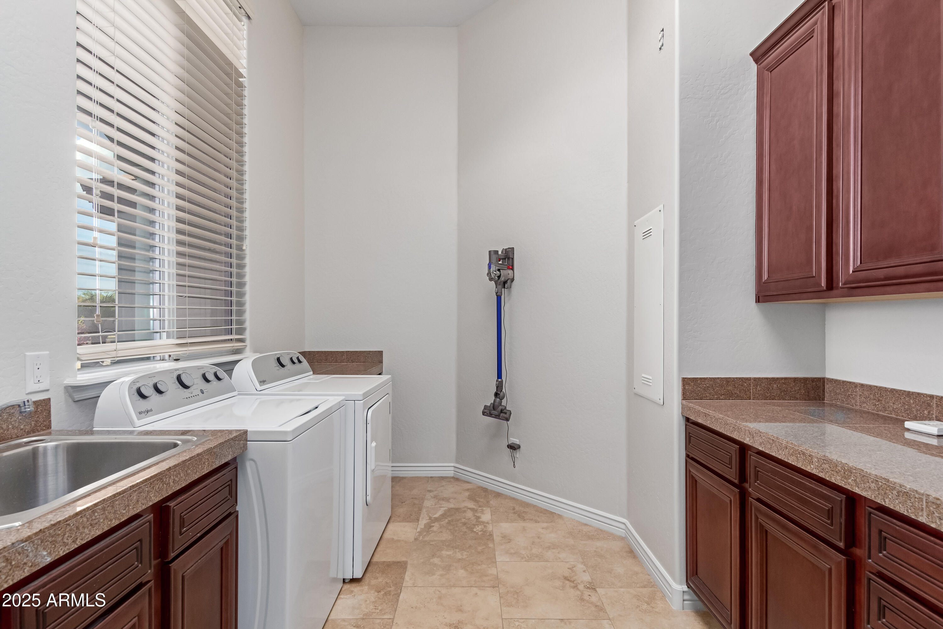16465 W Mohave Street Property Photo 43