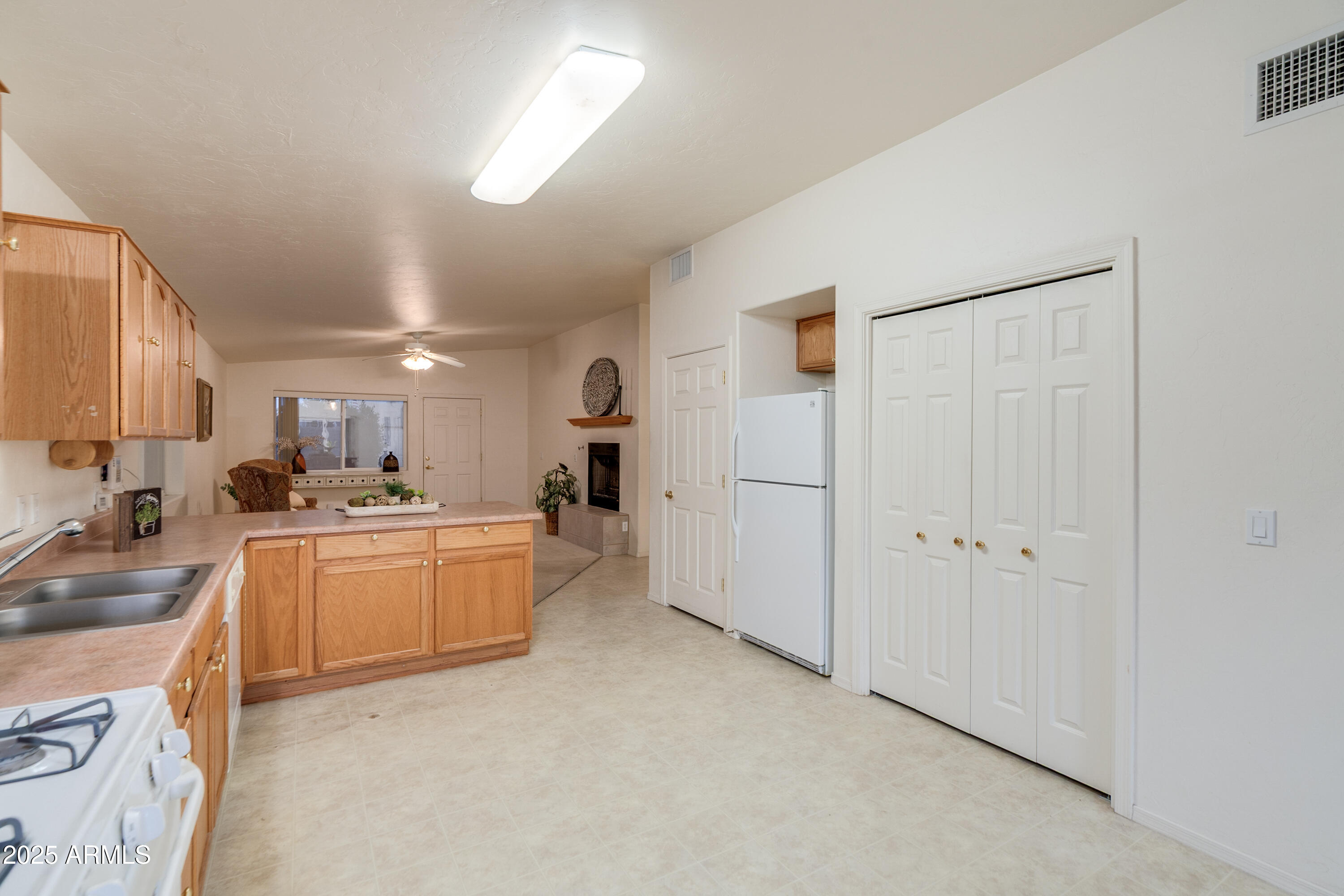 426 S Taylors Trail Property Photo 14