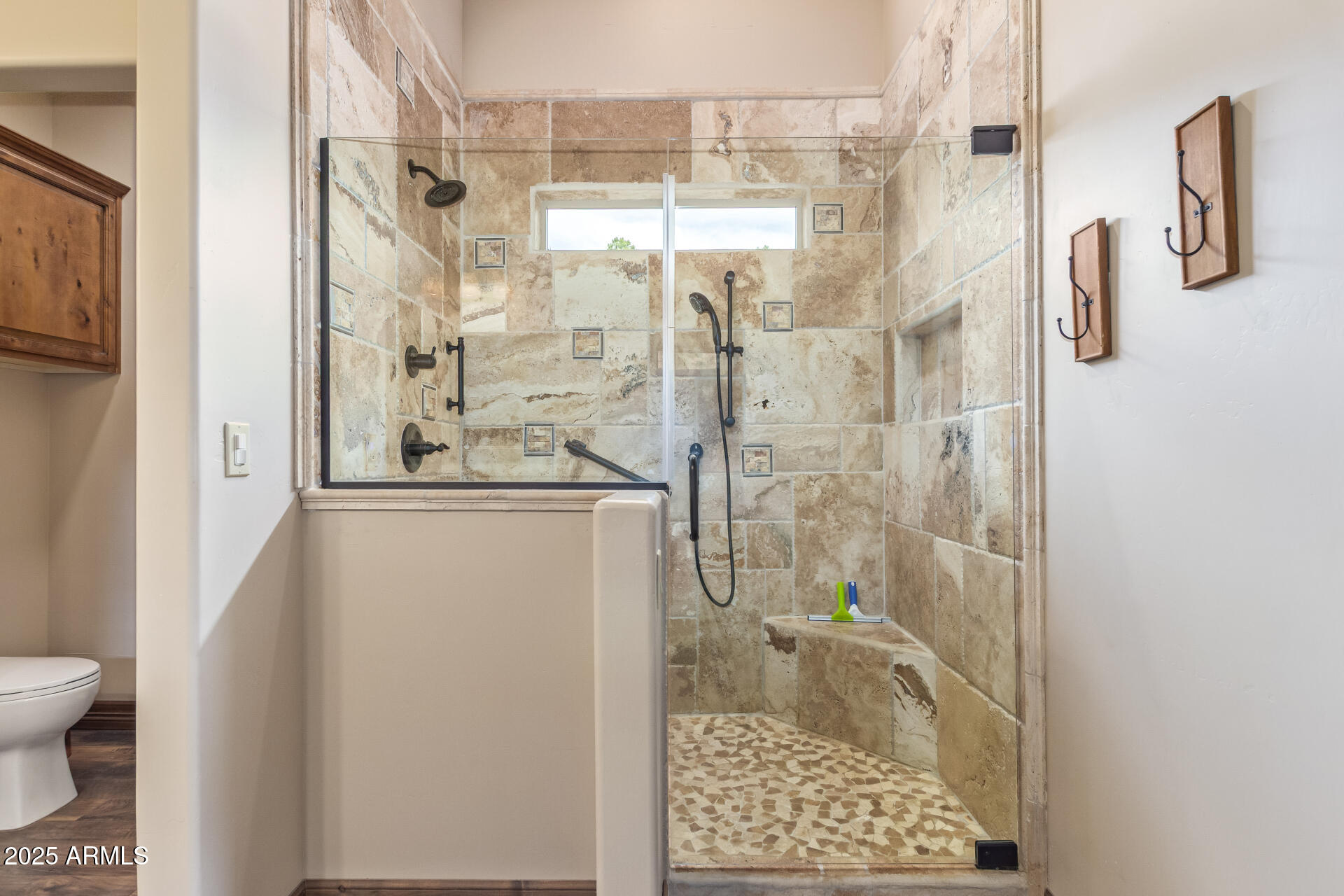 1202 N Horizon Way Property Photo 35