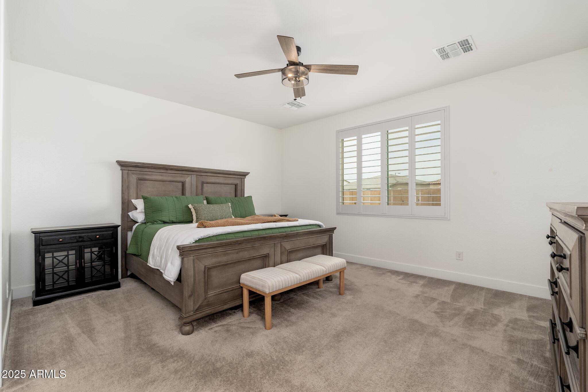 18542 W Seldon Lane Property Photo 19