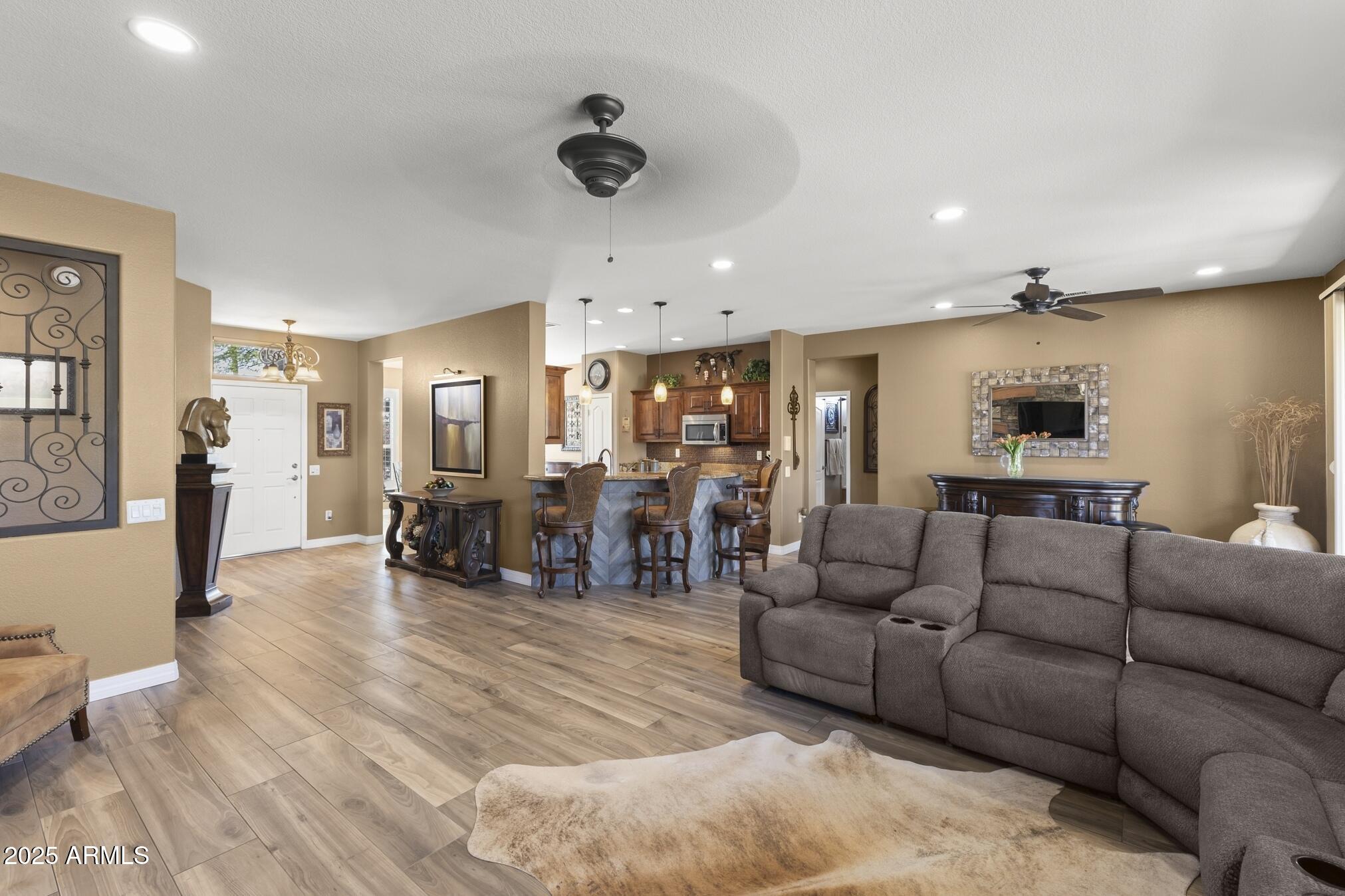 15876 W Star View Lane Property Photo 8