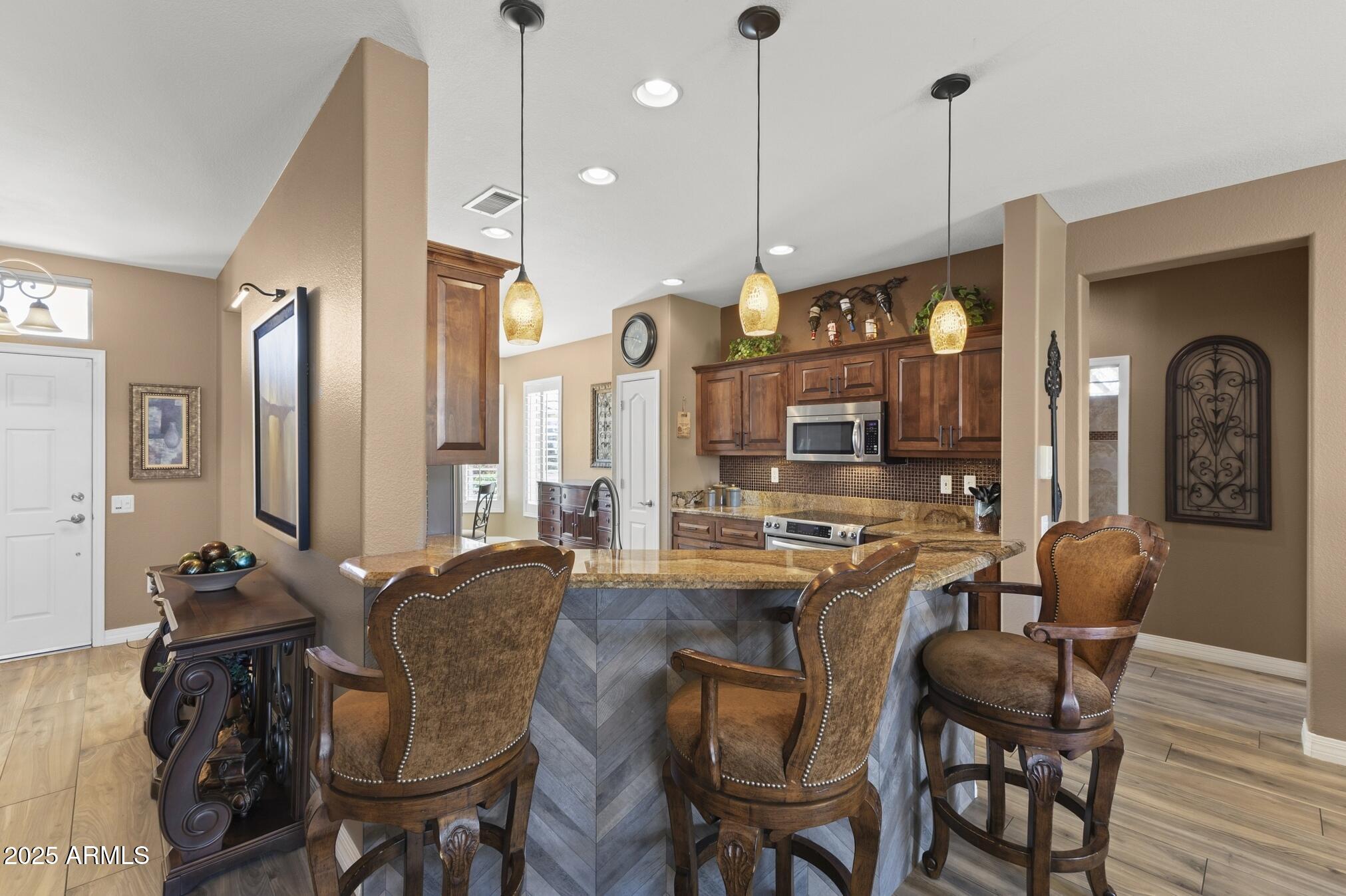 15876 W Star View Lane Property Photo 11