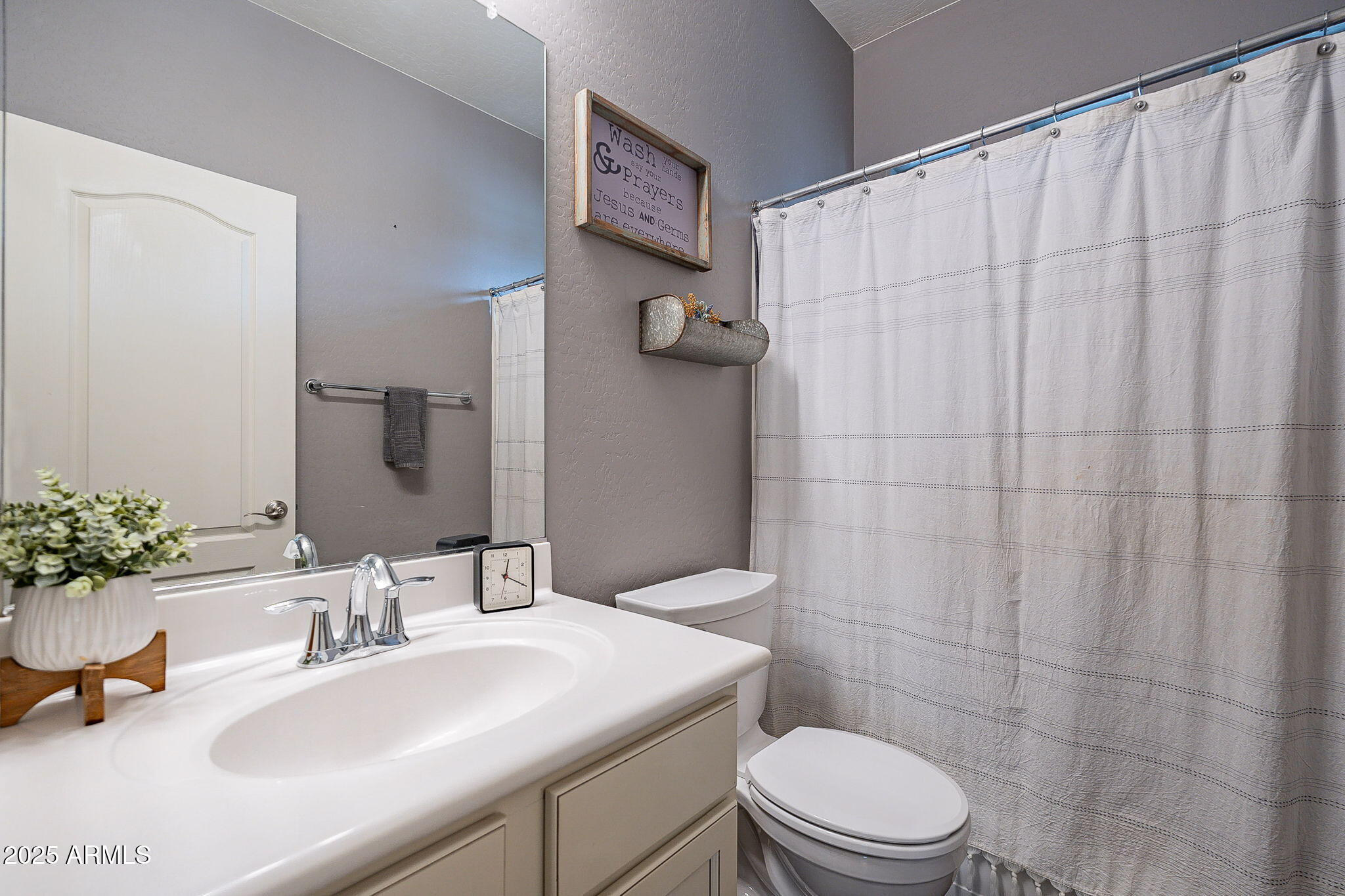 2969 E Trigger Way Property Photo 17