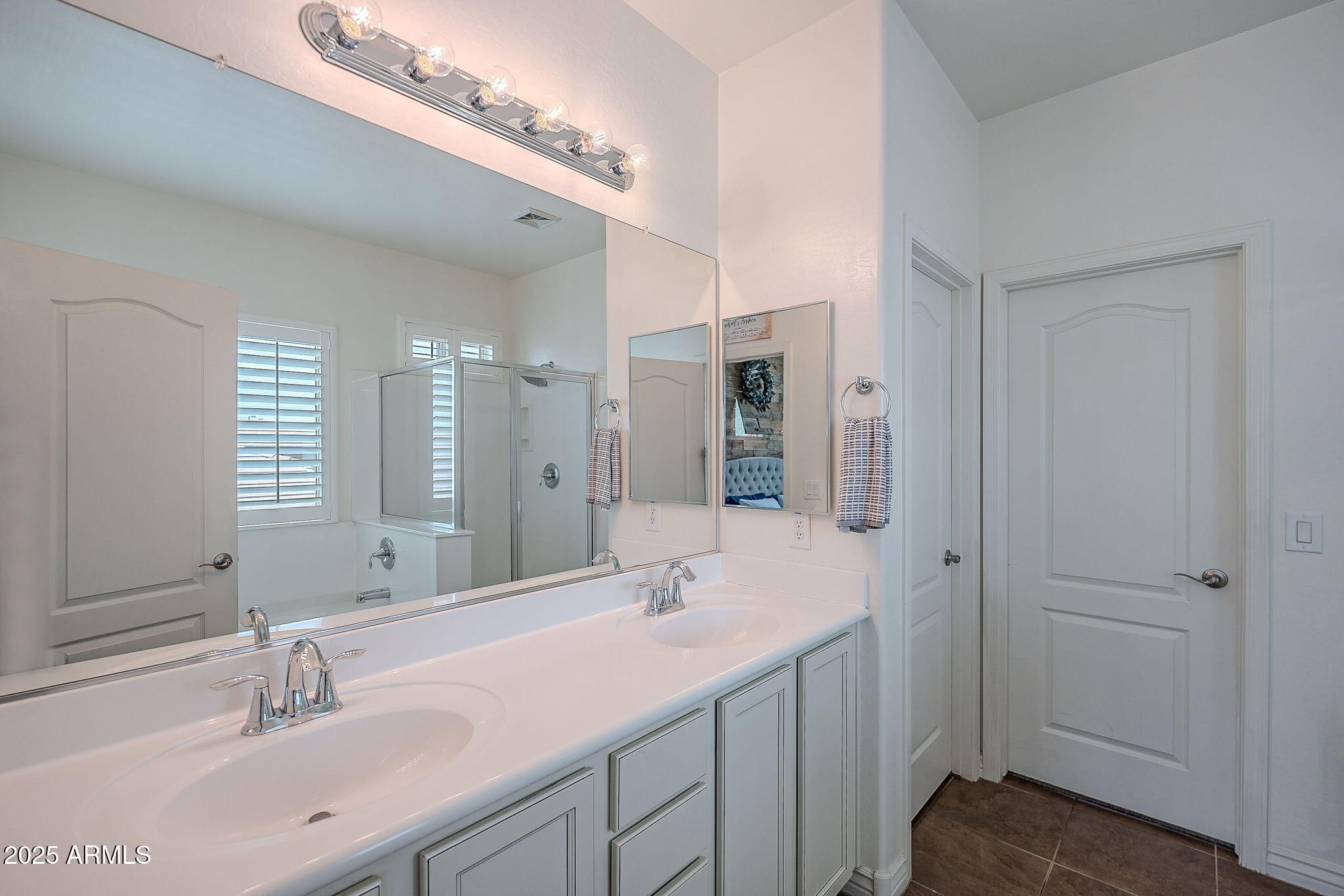 2969 E Trigger Way Property Photo 26