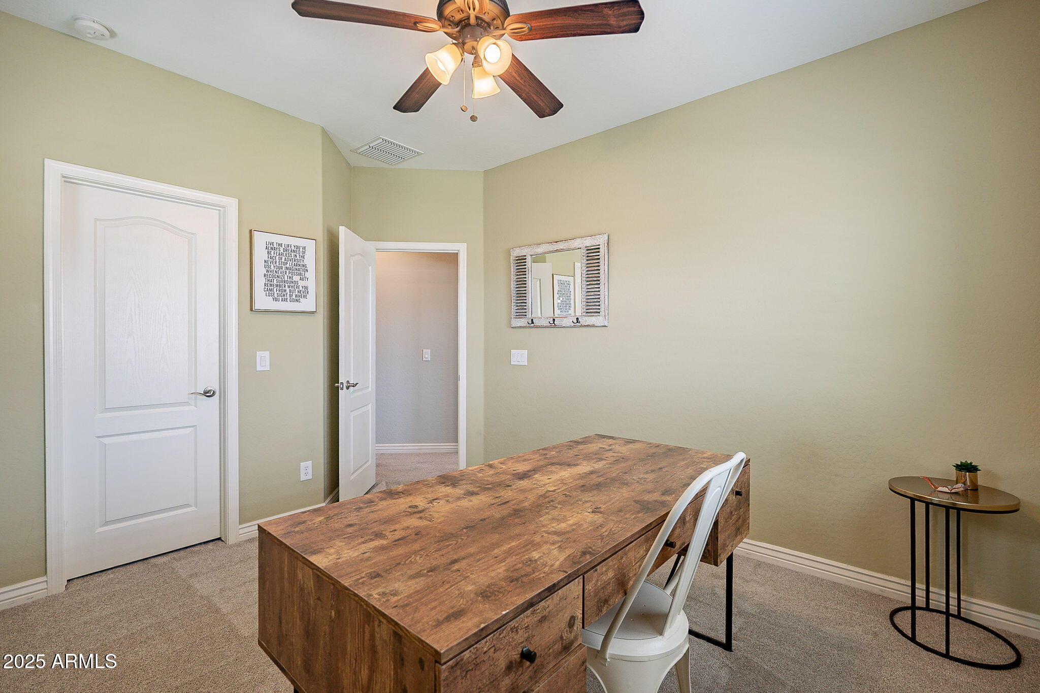 2969 E Trigger Way Property Photo 37