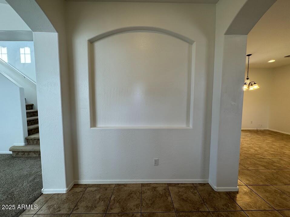 2446 W Jake Haven Property Photo 4