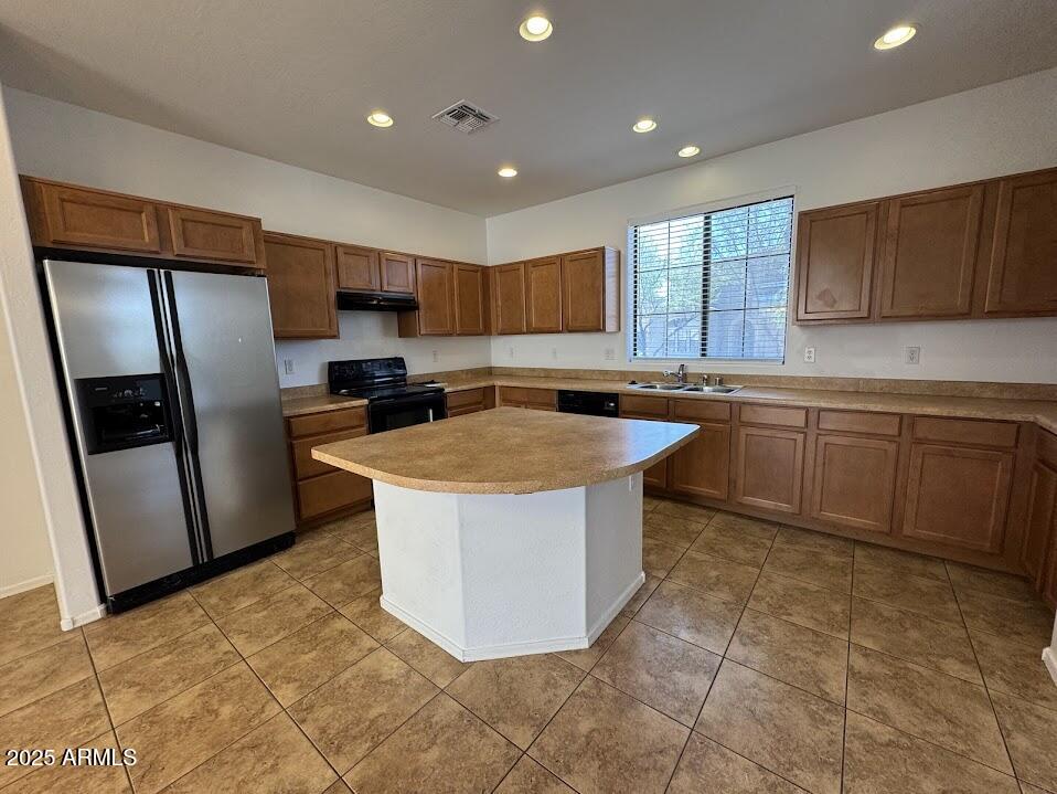 2446 W Jake Haven Property Photo 6
