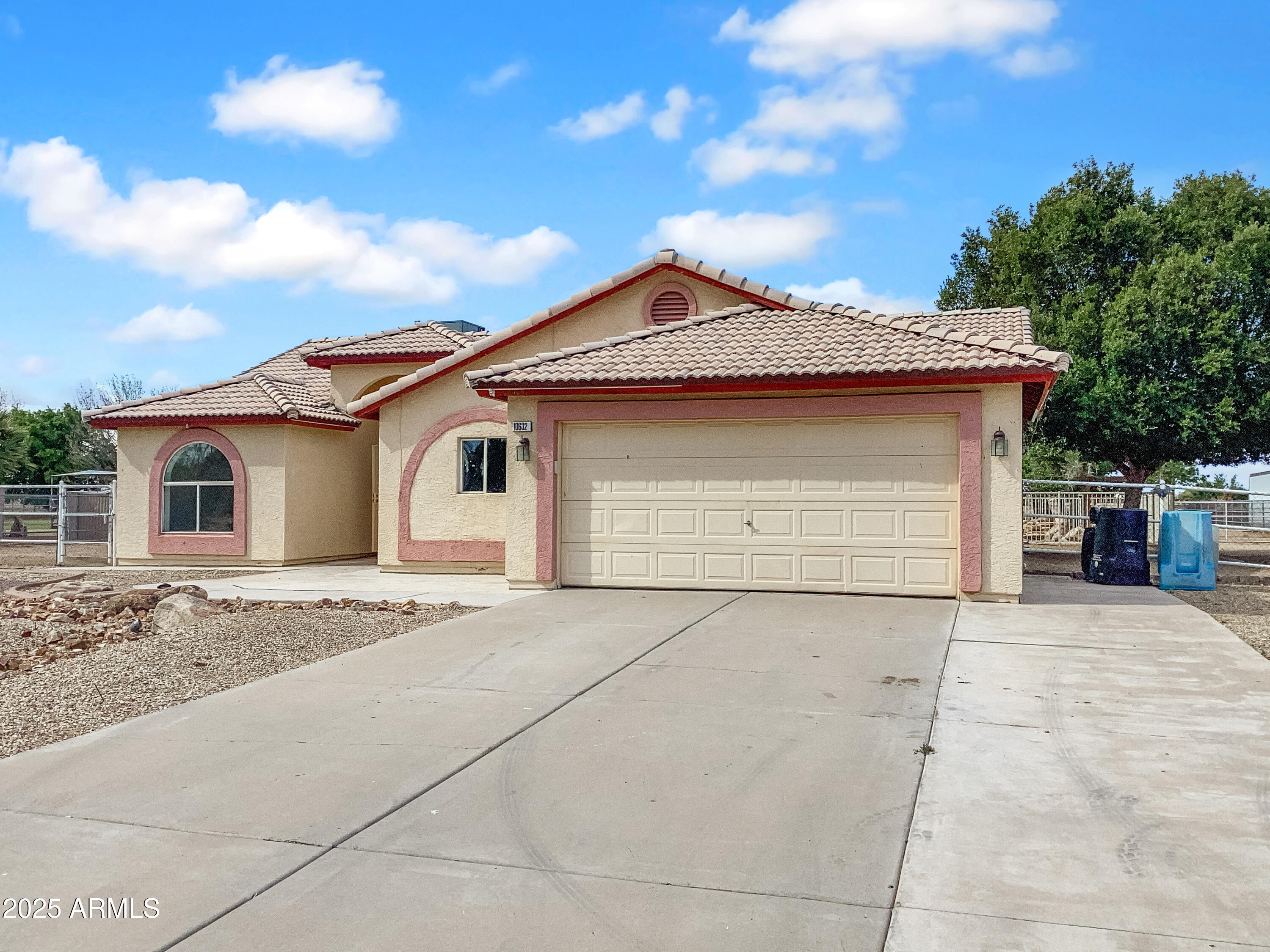10632 W Rancho Drive Property Photo 11
