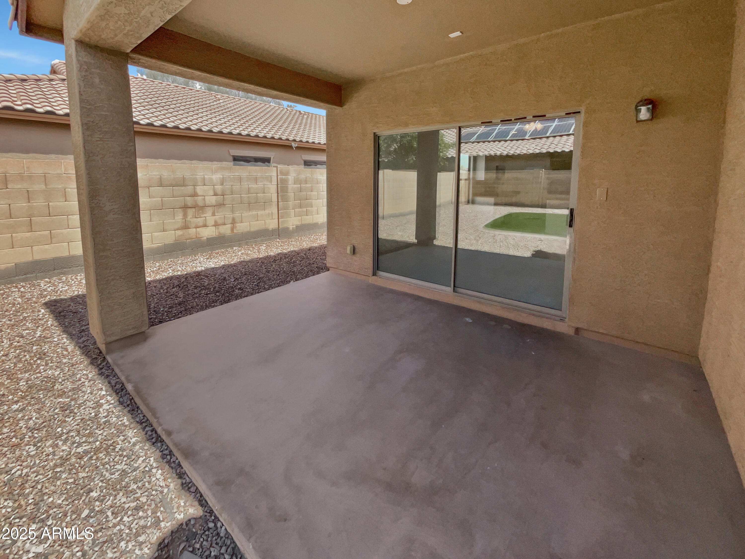 8616 S 57th Drive Property Photo 31