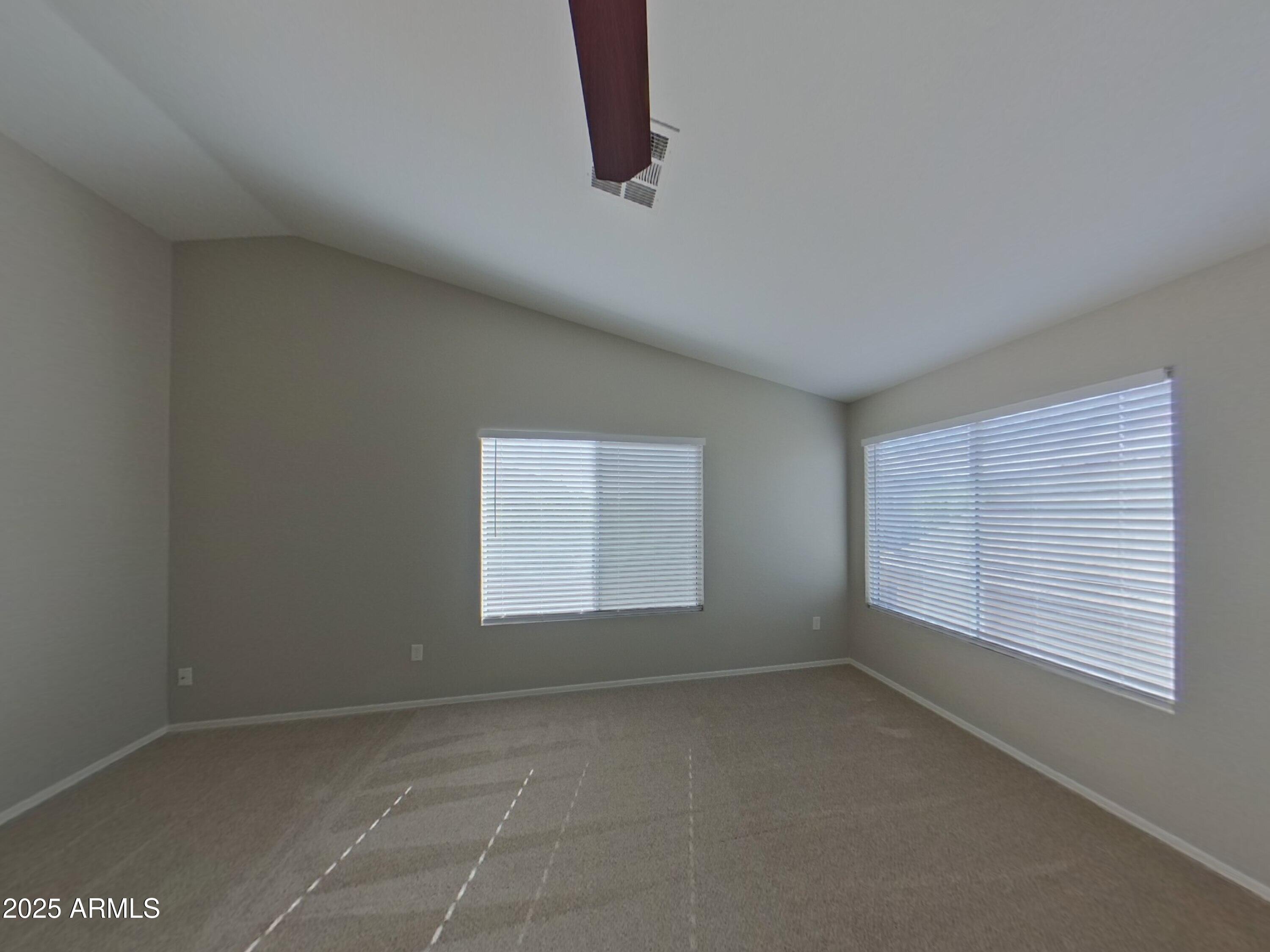 7223 S 41st Lane Property Photo 18