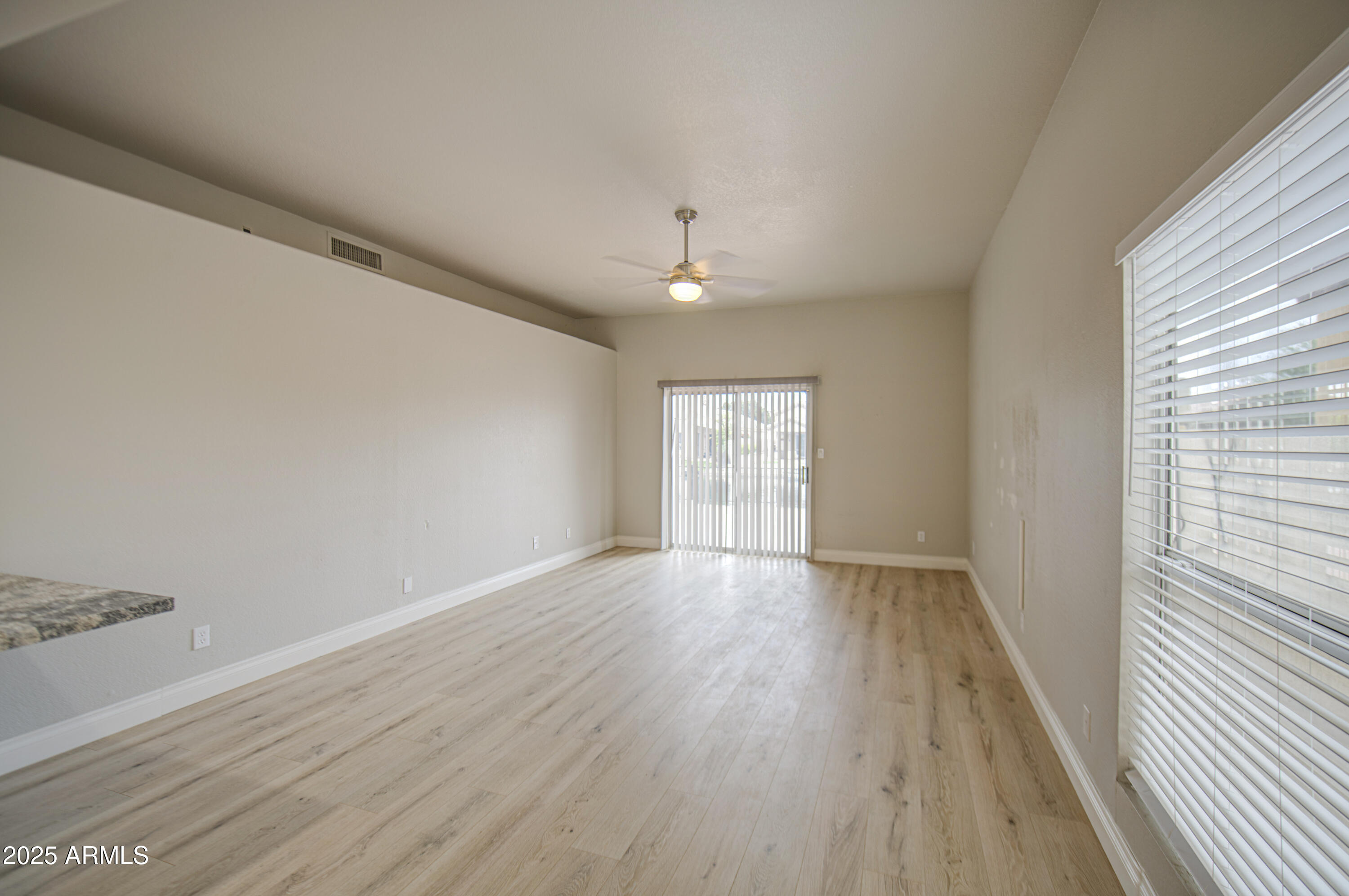 14623 N 90th Lane Property Photo 11
